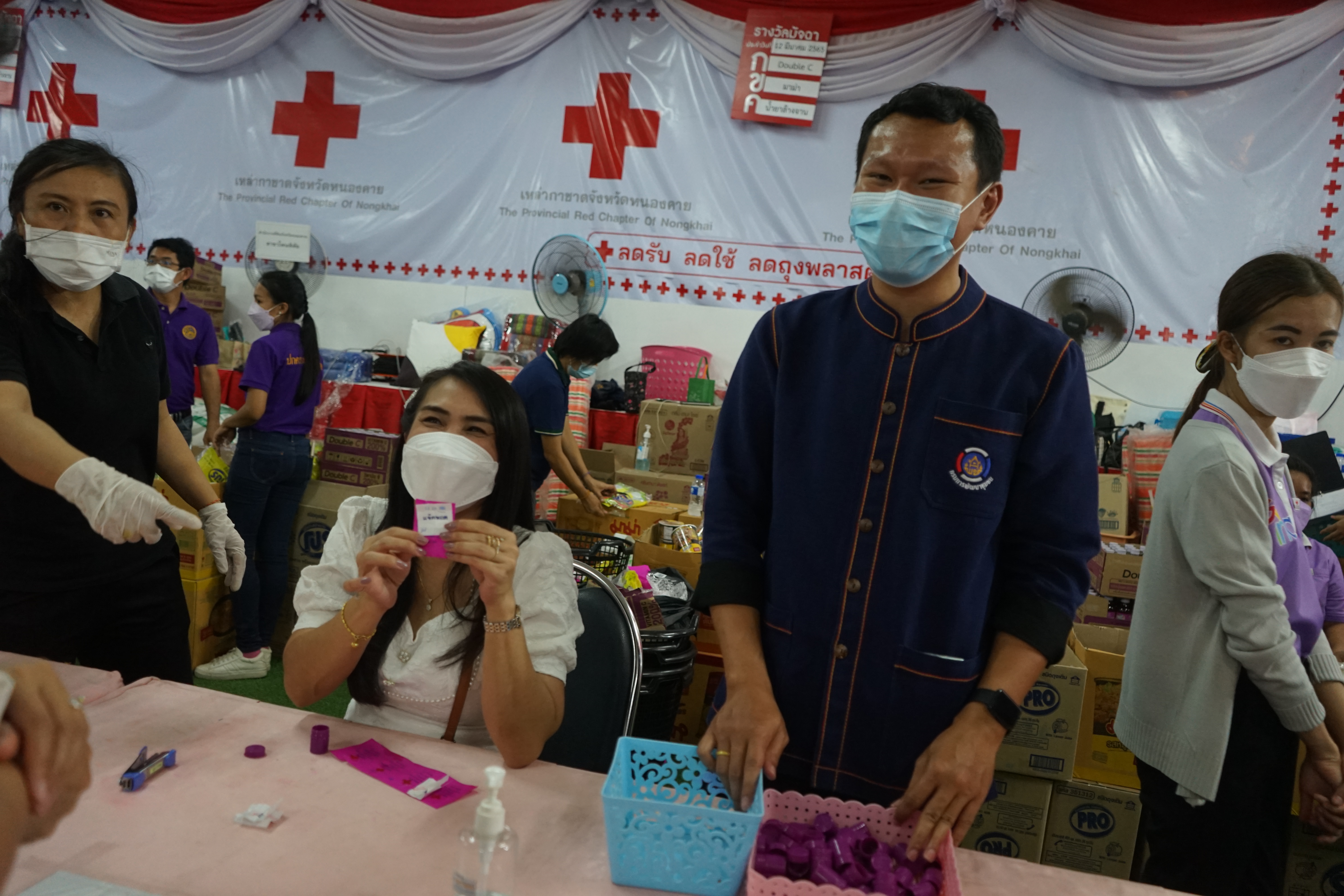 พช.หนองคาย ร่วมปฏิบัติหน้าที่งานกาชาด ประจำปี 2565