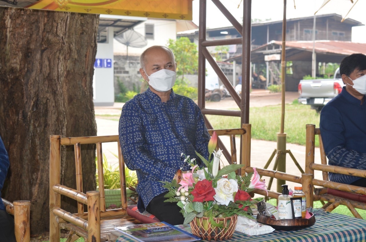 หนองคาย Kick off แก้จนแก้หนี้ ด้วยกองทุนชุมชน ภายใต้สโลแกน “1 พัฒนากร 1 กลุ่มออมทรัพย์เพื่อการผลิต”