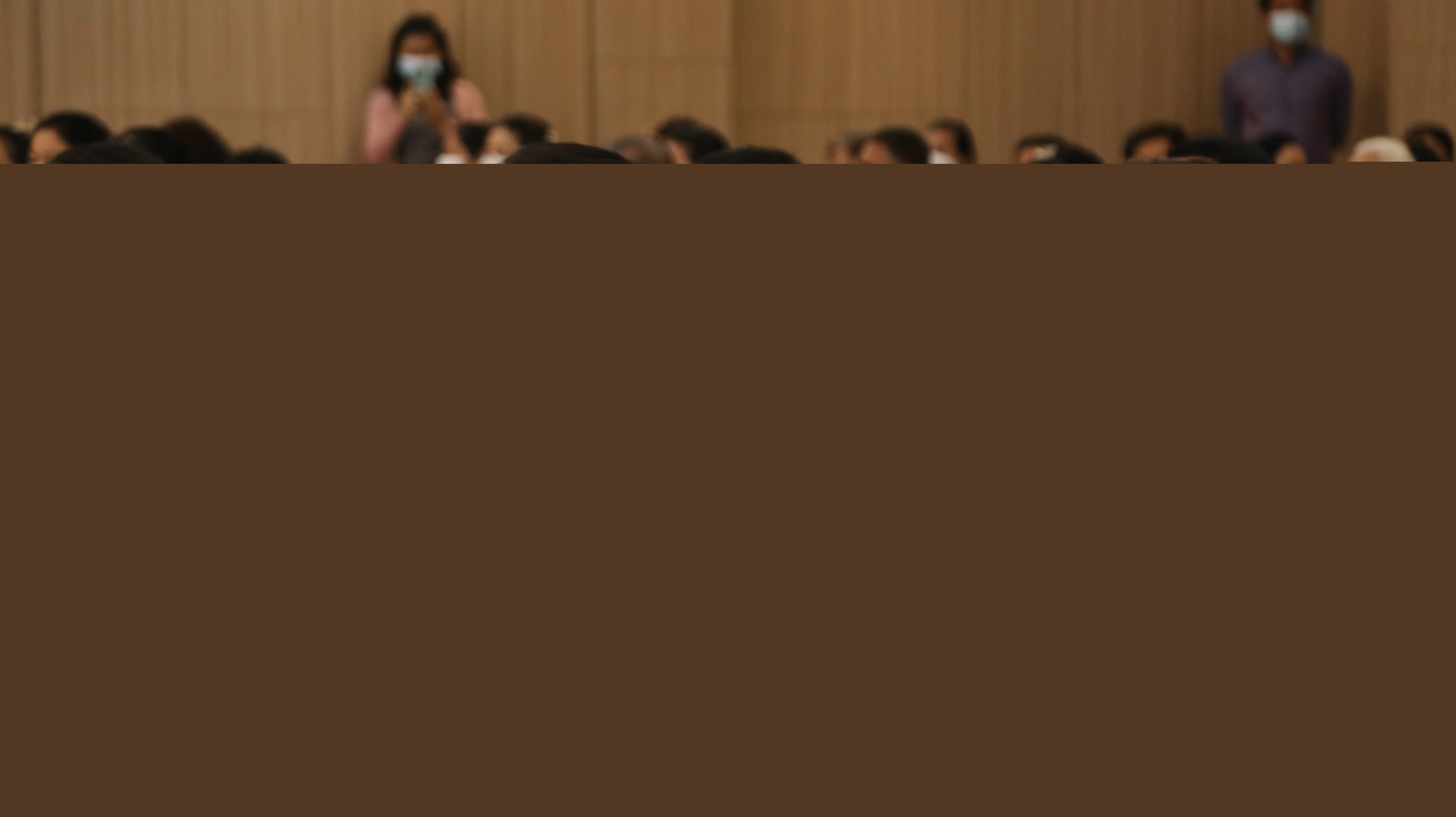 จังหวัดหนองคาย จัดพิธีมอบแบบลายผ้าพระราชทาน “ผ้าขิดลายนารีรัตนราชกัญญา”