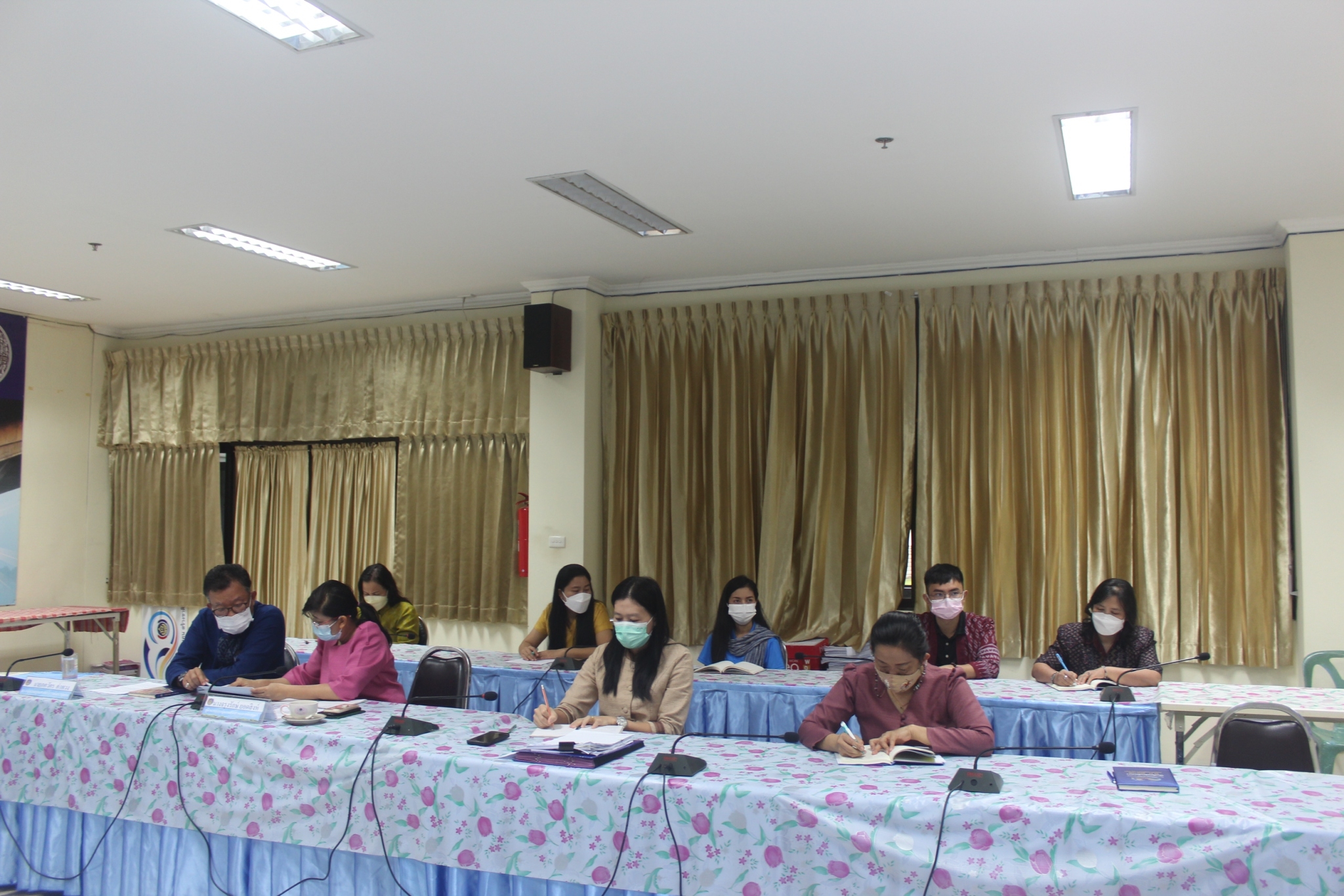 พช.หนองคาย ร่วมประชุมกรมการพัฒนาชุมชน ครั้งที่ 3/2565 ผ่านระบบวีดิทัศน์ทางไกล Video Conference