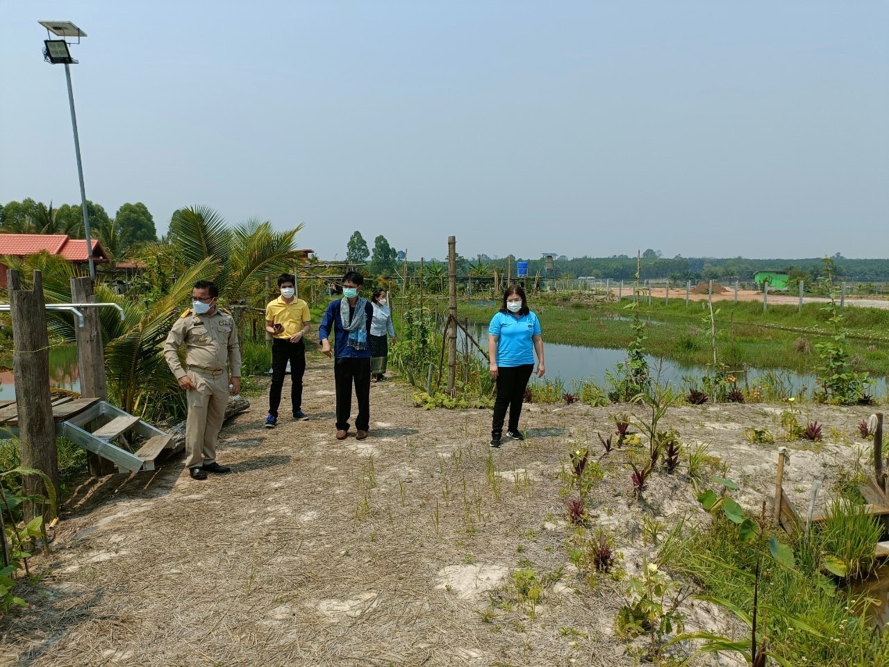 คณะอนุกรรมการบริหารกองทุนพัฒนาบทบาทสตรีจังหวัดหนองคาย ลงพื้นที่ติดตามประเมินและกลั่นกรองโครงการของสมาชิกกองทุนพัฒนาบทบาทสตรี ที่ยื่นขอกู้ยืมทุนหมุนเวียน อ.ท่าบ่อ อ.โพธิ์ตาก และ อ.สระใคร