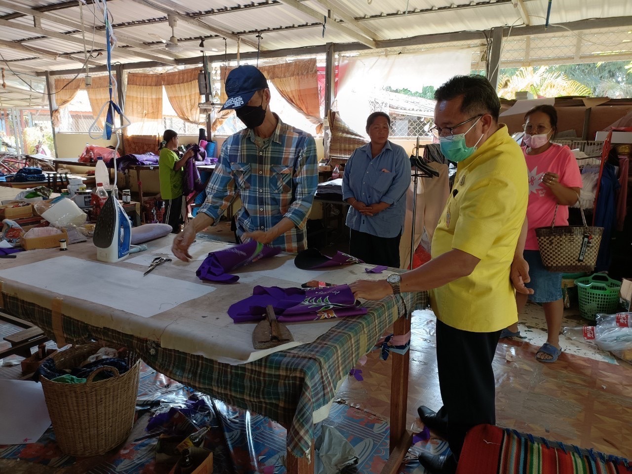 คณะอนุกรรมการบริหารกองทุนพัฒนาบทบาทสตรีจังหวัดหนองคาย ลงพื้นที่ติดตามประเมินและกลั่นกรองโครงการของสมาชิกกองทุนพัฒนาบทบาทสตรี ที่ยื่นขอกู้ยืมทุนหมุนเวียน อ.ท่าบ่อ อ.โพธิ์ตาก และ อ.สระใคร