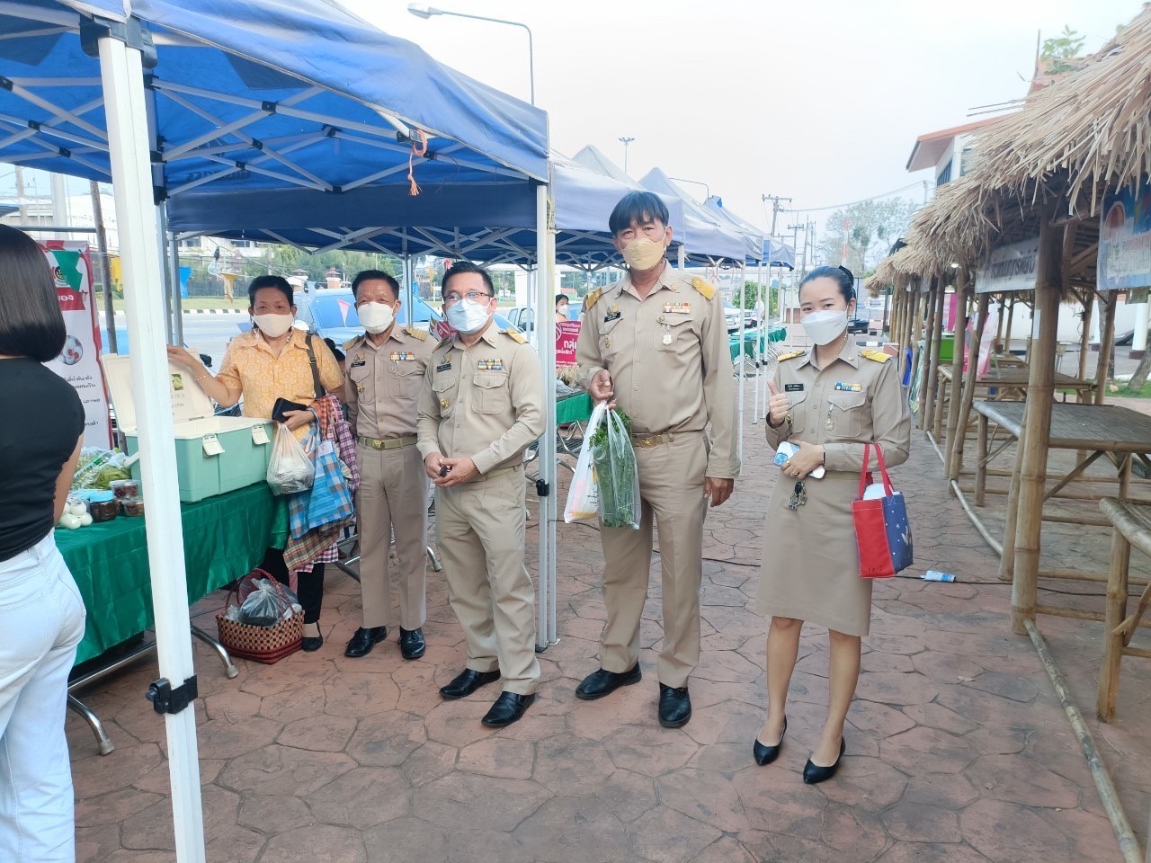 พช.หนองคาย จัดกิจกรรมส่งเสริมช่องทางการตลาดผลิตภัณฑ์กลุ่มอาชีพ สมาชิกกองทุนพัฒนาบทบาทสตรี จังหวัดหนองคาย
