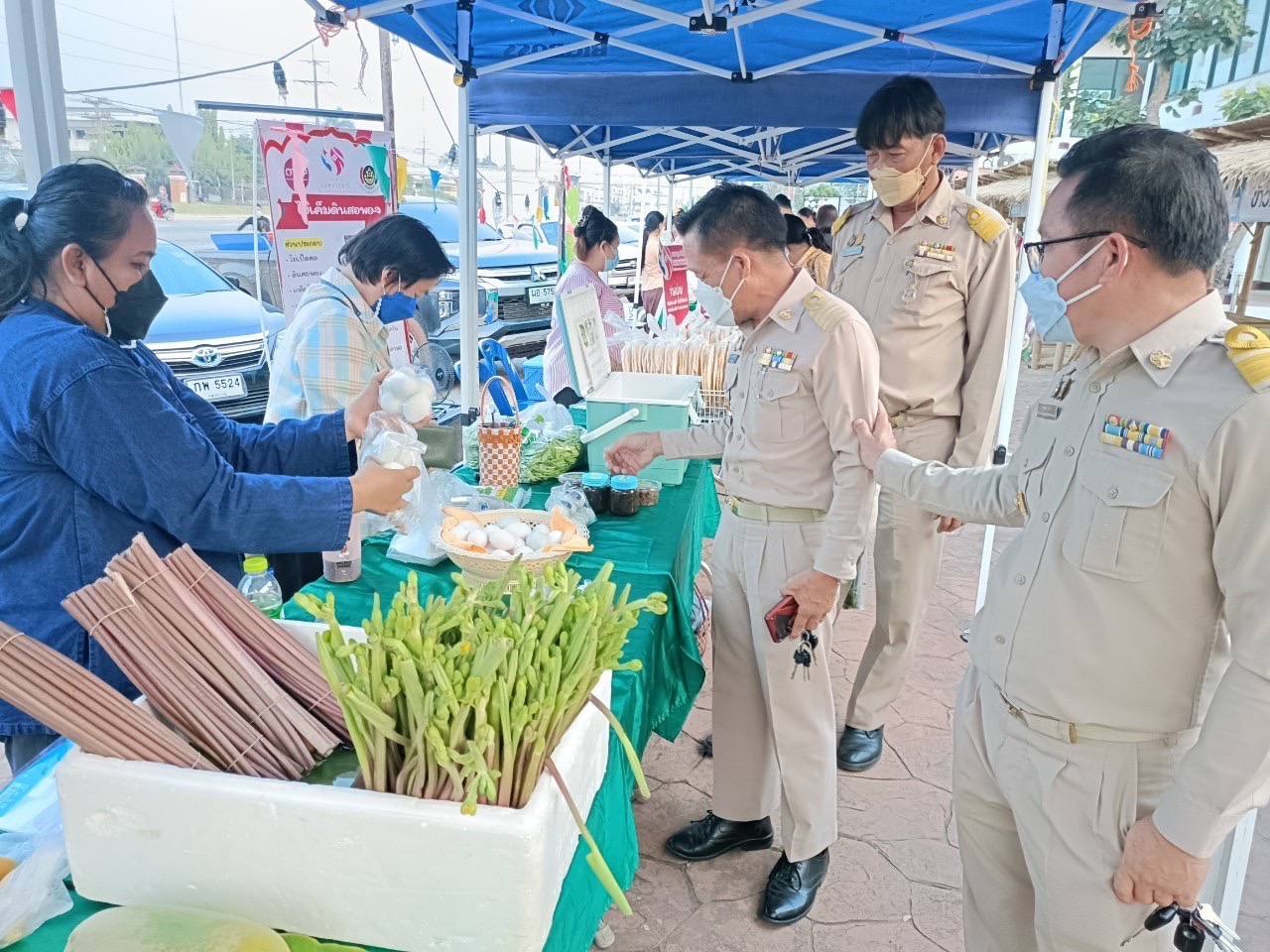 พช.หนองคาย จัดกิจกรรมส่งเสริมช่องทางการตลาดผลิตภัณฑ์กลุ่มอาชีพ สมาชิกกองทุนพัฒนาบทบาทสตรี จังหวัดหนองคาย