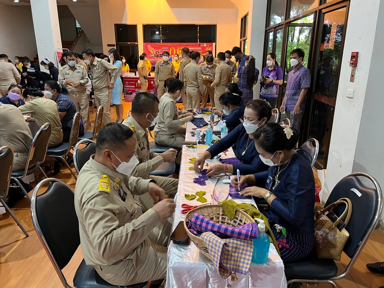 จังหวัดหนองคาย รวมพลังร้อยดวงใจ ประดิษฐ์ผีเสื้อเพื่อนำไปประดับในนิทรรศการเฉลิมพระเกียรติ สมเด็จพระนางเจ้าสิริกิติ์ พระบรมราชินีนาถ พระบรมราชชนนีพันปีหลวง เนื่องในโอกาสมหามงคลเฉลิมพระชนมพรรษา 90 พรรษา 12 สิงหาคม 2565