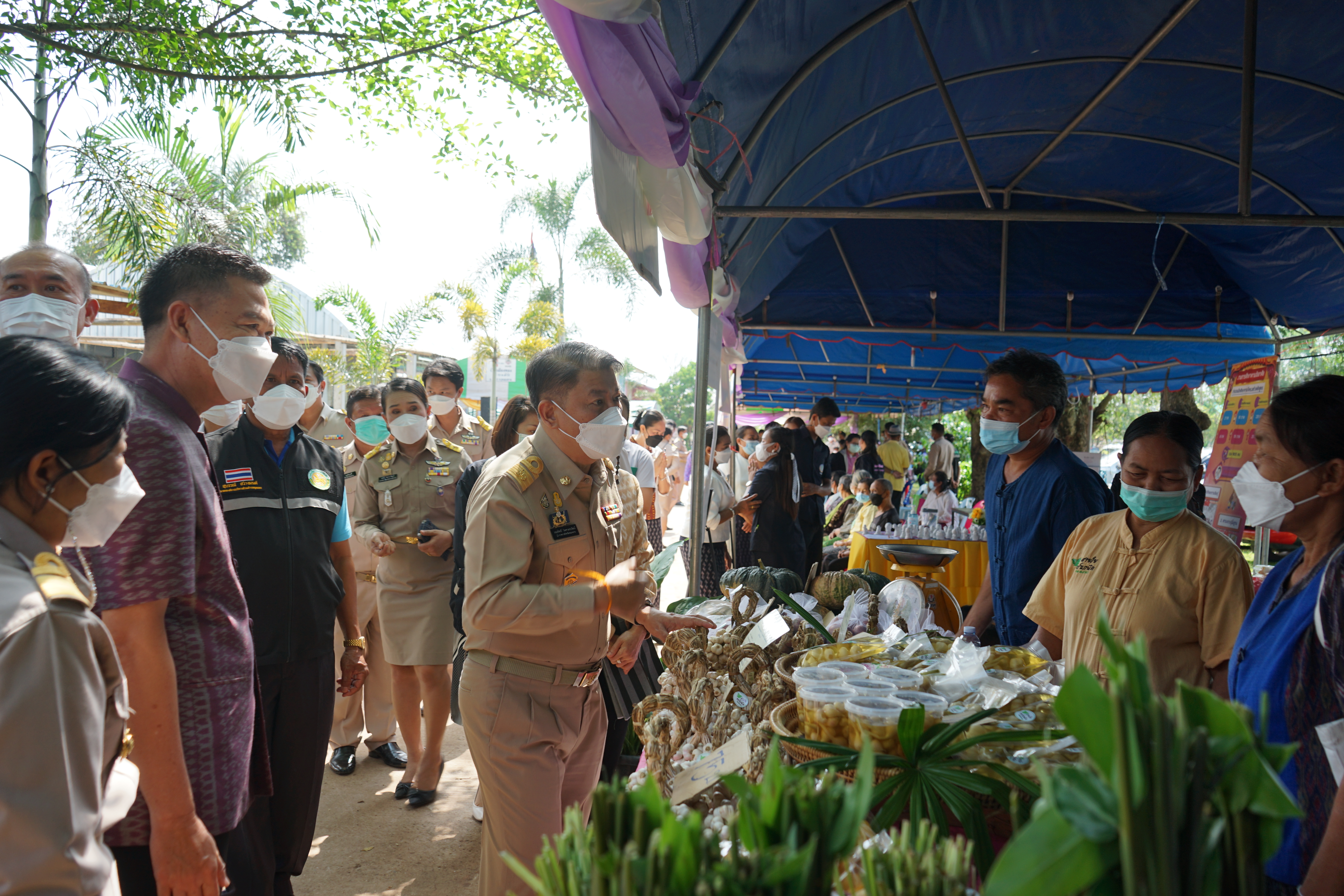 พช.หนองคาย ร่วมโครงการบริการจังหวัดเคลื่อนที่แบบบูรณาการ และหน่วยบำบัดทุกข์ บำรุงสุข จังหวัดหนองคาย