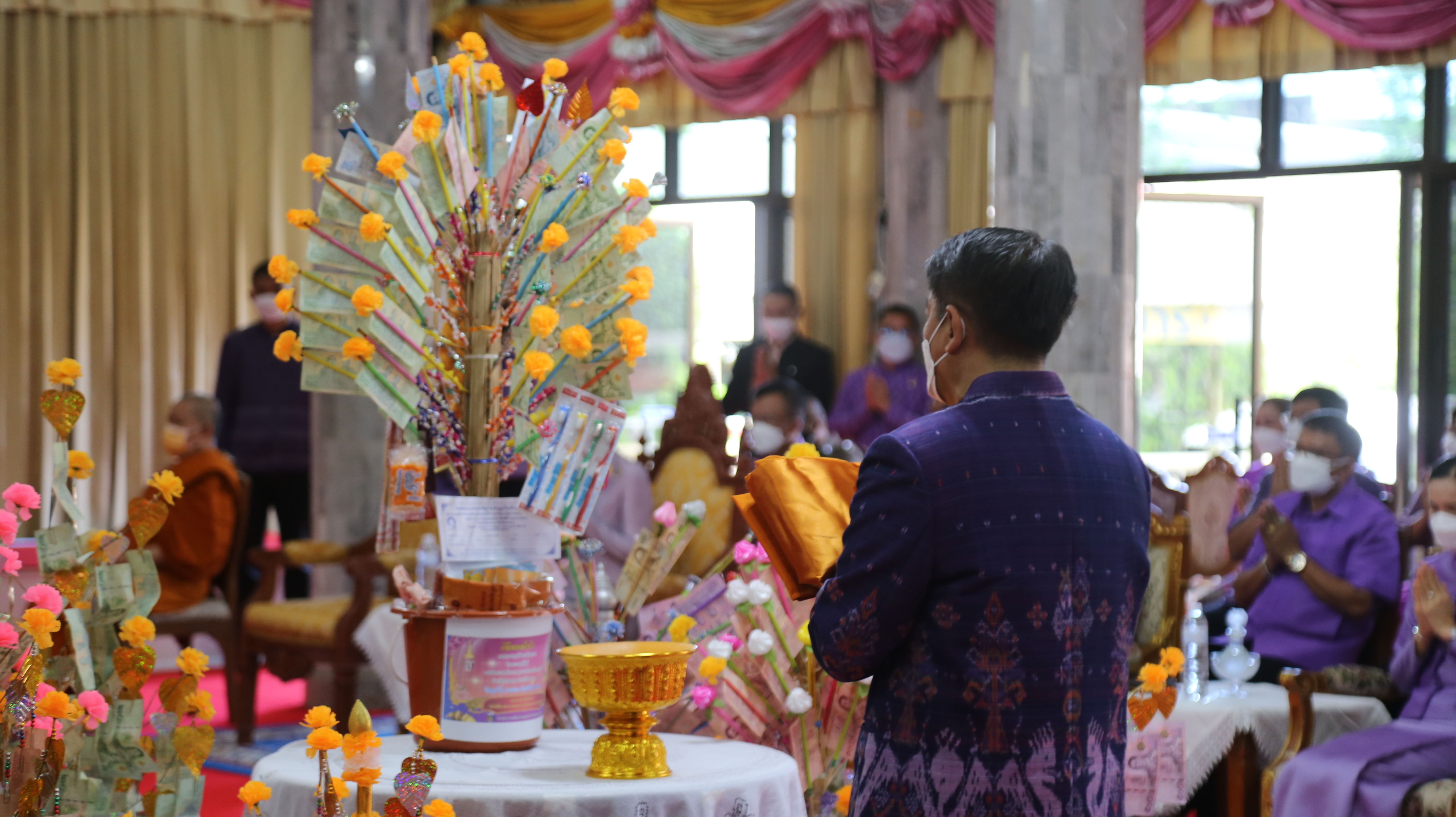 จังหวัดหนองคาย จัดพิธีทอดผ้าป่าสมทบกองทุนพัฒนาเด็กชนบท ในพระราชูปถัมภ์ สมเด็จพระเทพรัตนราชสุดาฯ สยามบรมราชกุมารี  ประจำปี 2565