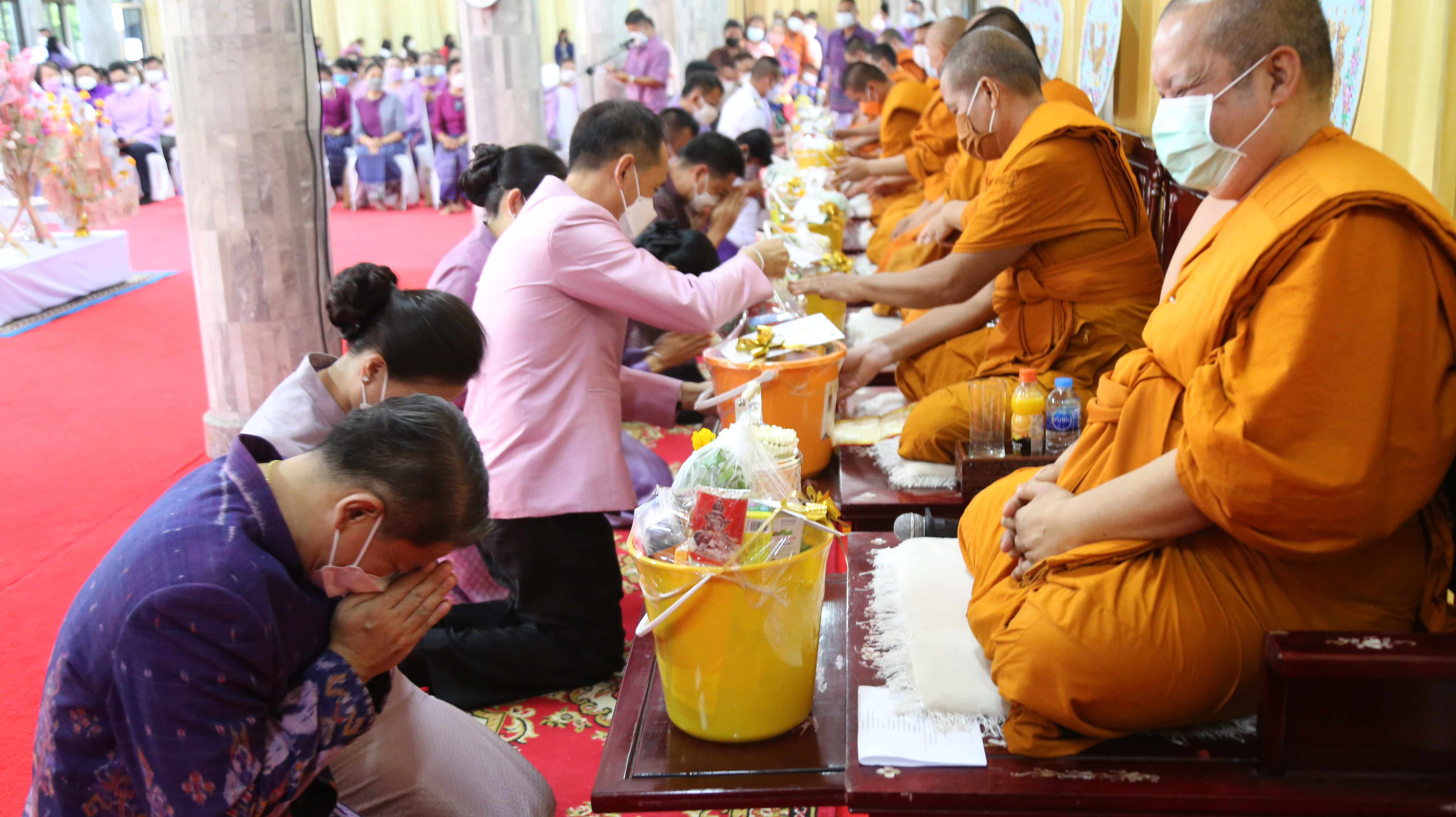 จังหวัดหนองคาย จัดพิธีทอดผ้าป่าสมทบกองทุนพัฒนาเด็กชนบท ในพระราชูปถัมภ์ สมเด็จพระเทพรัตนราชสุดาฯ สยามบรมราชกุมารี  ประจำปี 2565