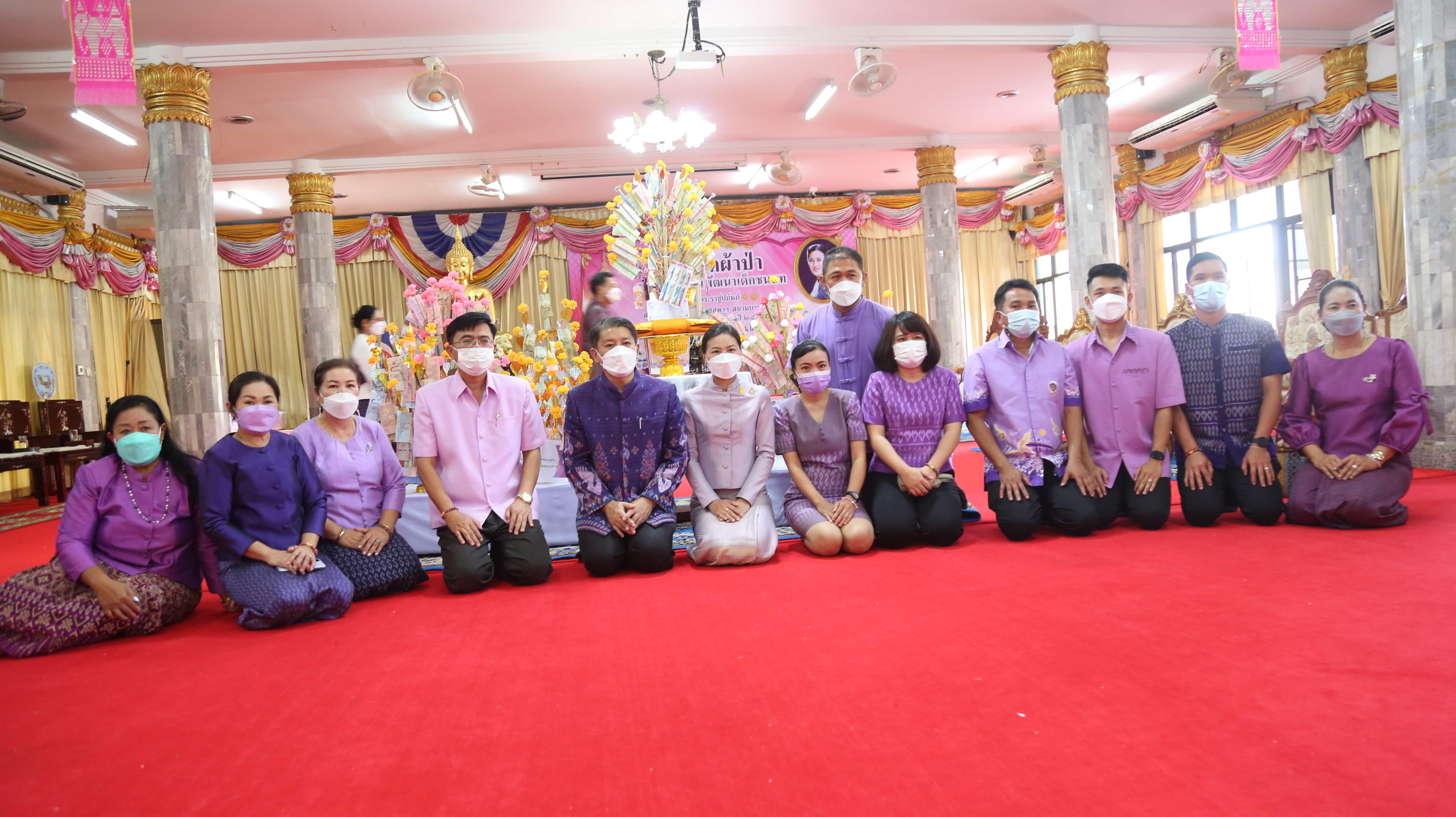 จังหวัดหนองคาย จัดพิธีทอดผ้าป่าสมทบกองทุนพัฒนาเด็กชนบท ในพระราชูปถัมภ์ สมเด็จพระเทพรัตนราชสุดาฯ สยามบรมราชกุมารี  ประจำปี 2565