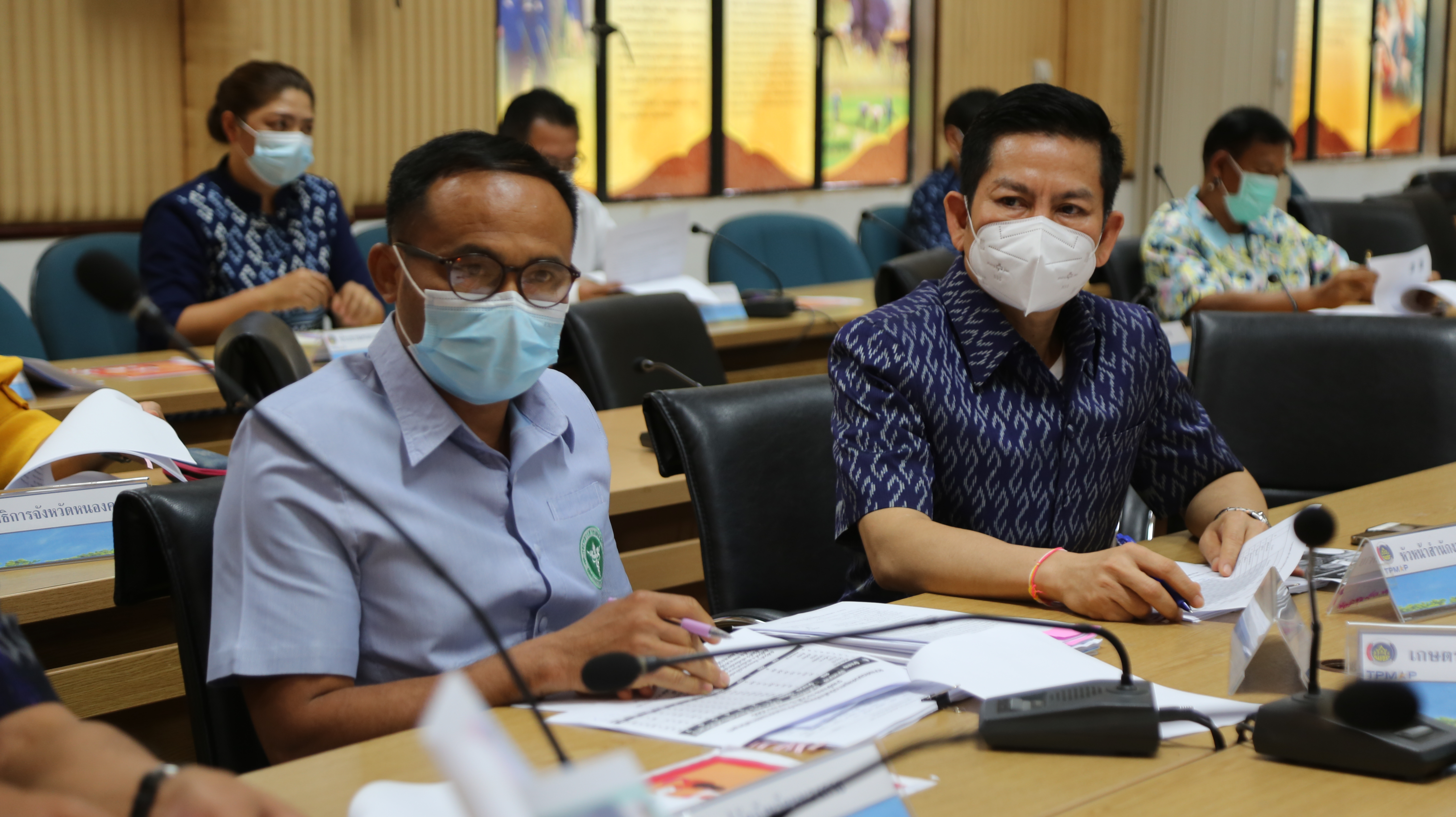 จังหวัดหนองคาย ประชุมคณะกรรมการบริหารศูนย์อำนวยการขจัดความยากจนและพัฒนาคนทุกช่วงวัยอย่างยั่งยืนตามหลักปรัชญ่ของเศรษฐกิจพอเพียงจังหวัดหนองคาย (คจพ.จ.) ครั้งที่ 2/2565