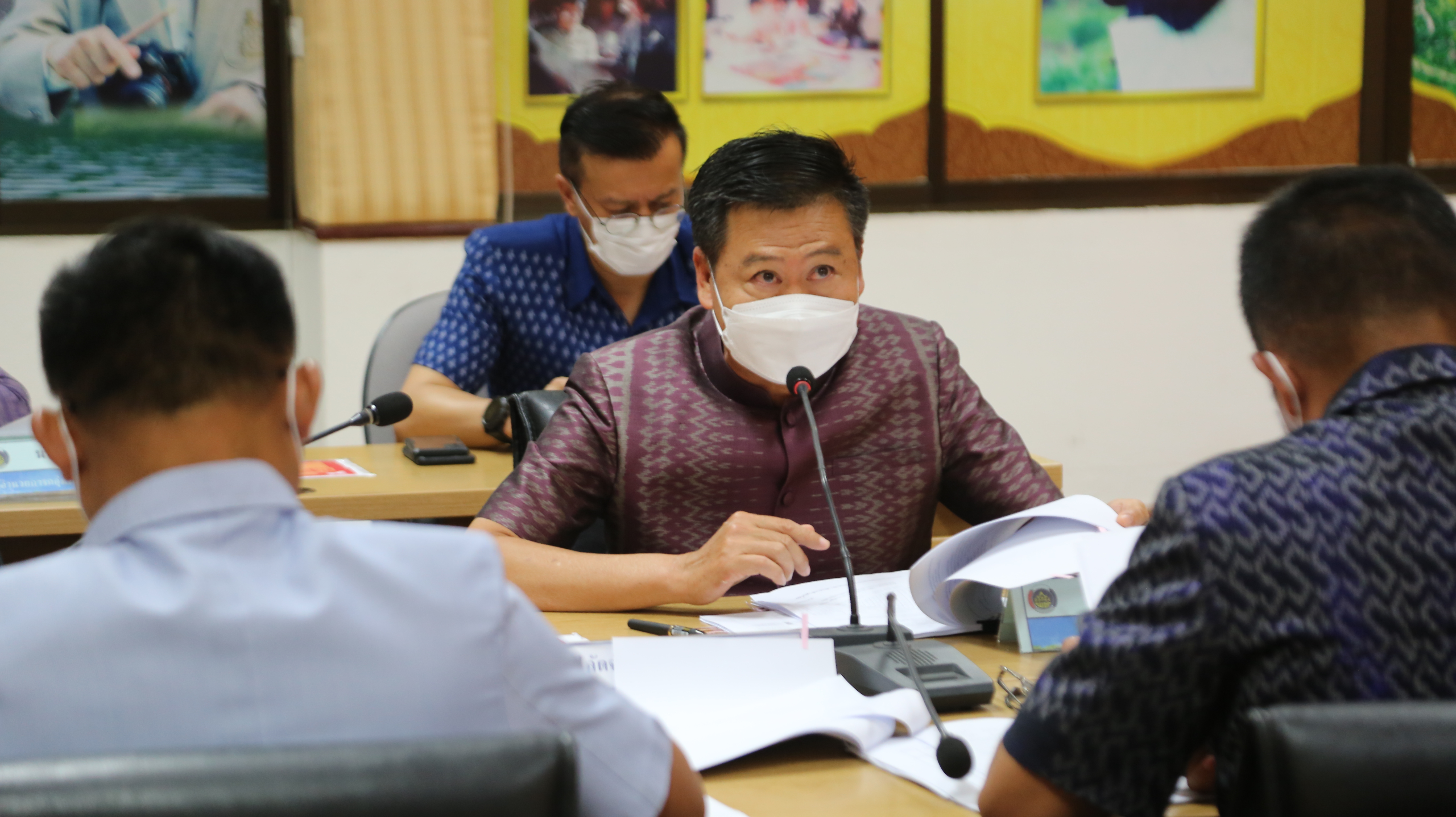 จังหวัดหนองคาย ประชุมคณะกรรมการบริหารศูนย์อำนวยการขจัดความยากจนและพัฒนาคนทุกช่วงวัยอย่างยั่งยืนตามหลักปรัชญ่ของเศรษฐกิจพอเพียงจังหวัดหนองคาย (คจพ.จ.) ครั้งที่ 2/2565