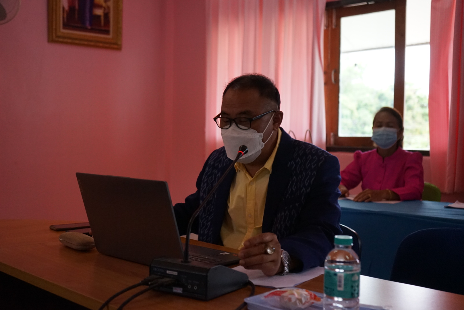 พช.หนองคาย ดำเนินการคัดเลือกคนกองทุนพัฒนาบทบาทสตรีดีเด่น ระดับจังหวัด ประจำปี 2565