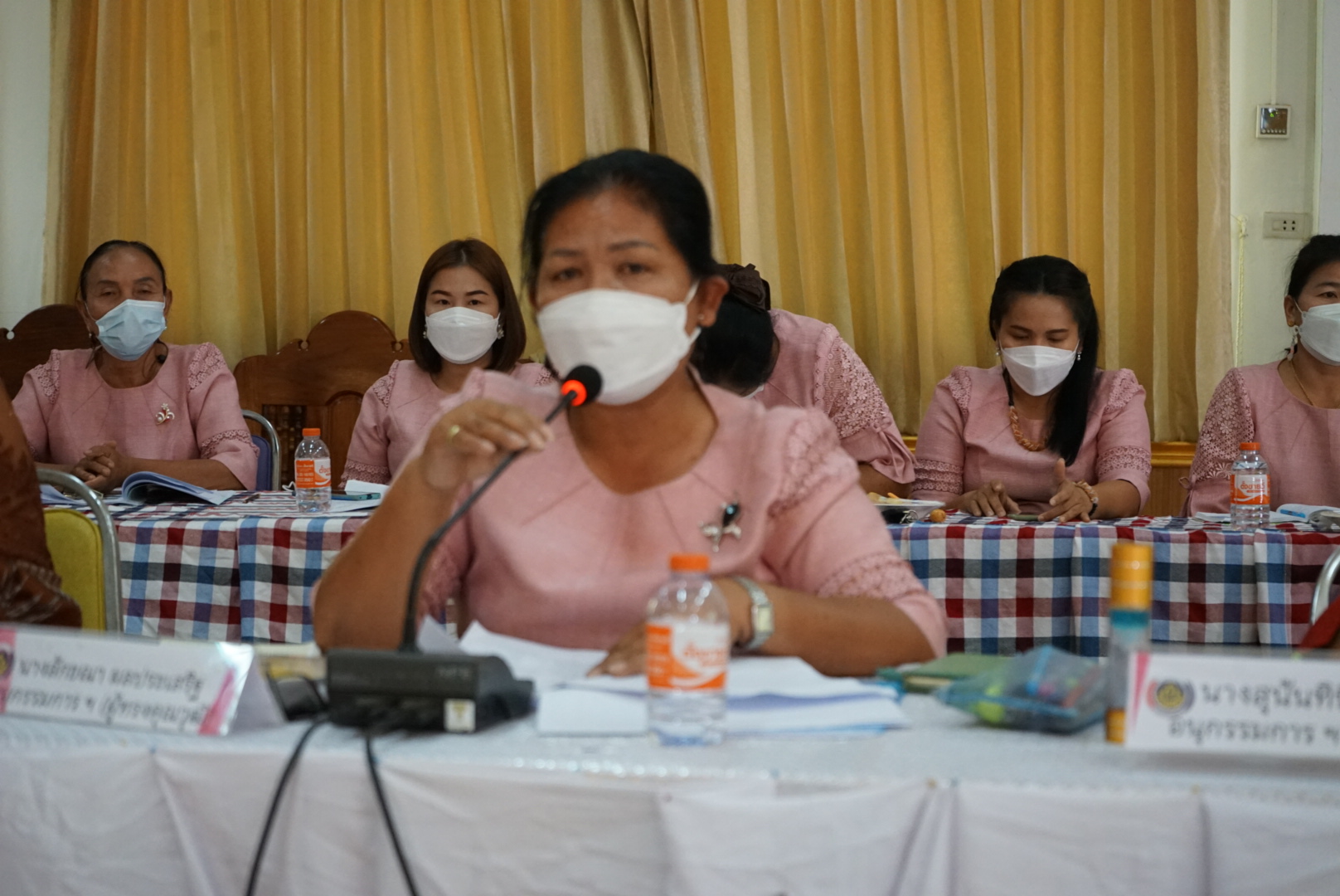 พช.หนองคาย ดำเนินการคัดเลือกคนกองทุนพัฒนาบทบาทสตรีดีเด่น ระดับจังหวัด ประจำปี 2565