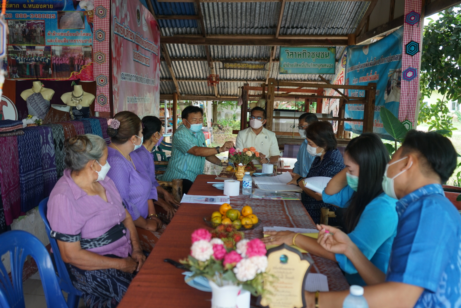 พช.หนองคาย ดำเนินการคัดเลือกคนกองทุนพัฒนาบทบาทสตรีดีเด่น ระดับจังหวัด ประจำปี 2565