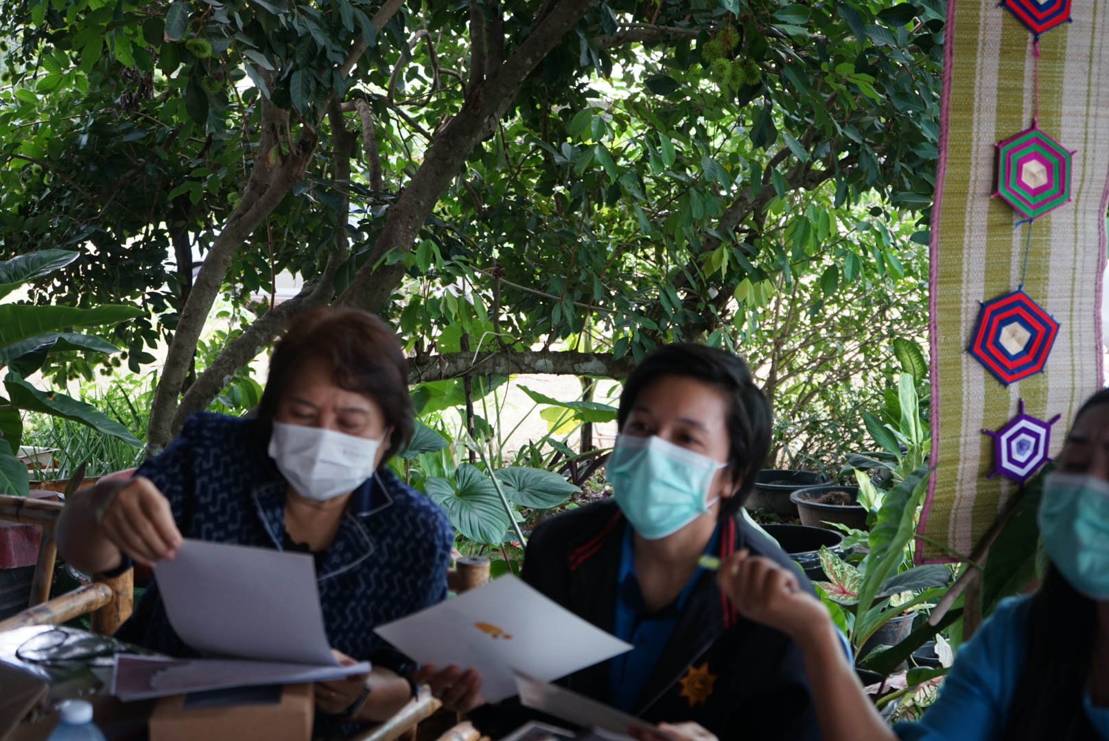 พช.หนองคาย ดำเนินการคัดเลือกคนกองทุนพัฒนาบทบาทสตรีดีเด่น ระดับจังหวัด ประจำปี 2565