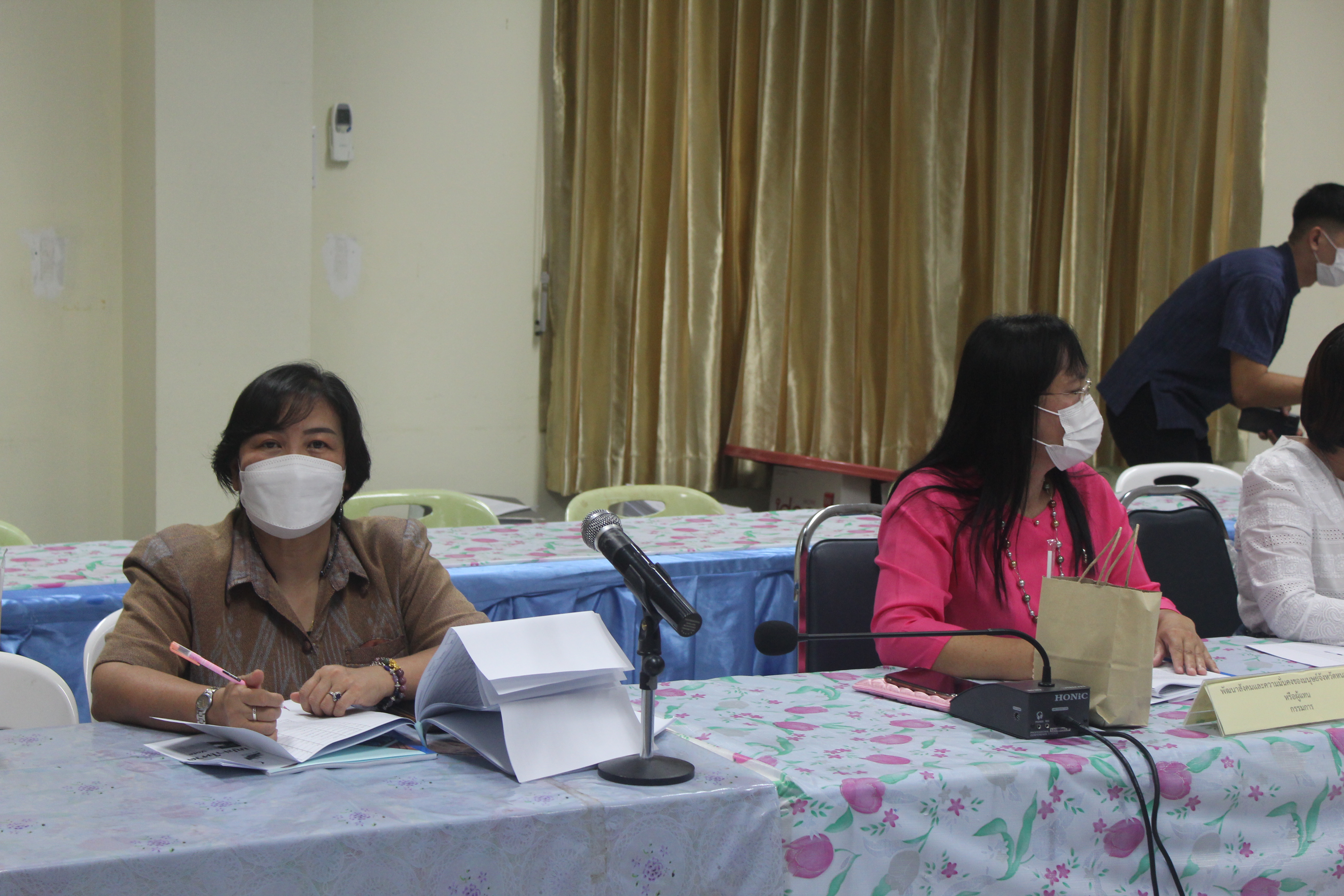 จังหวัดหนองคาย ประชุมคณะกรรมการดำเนินการคัดสรรสุดยอดหนึ่งตำบลหนึ่งผลิตภัณฑ์ไทย (OTOP Product Champion : OPC) ประจำปี 2565