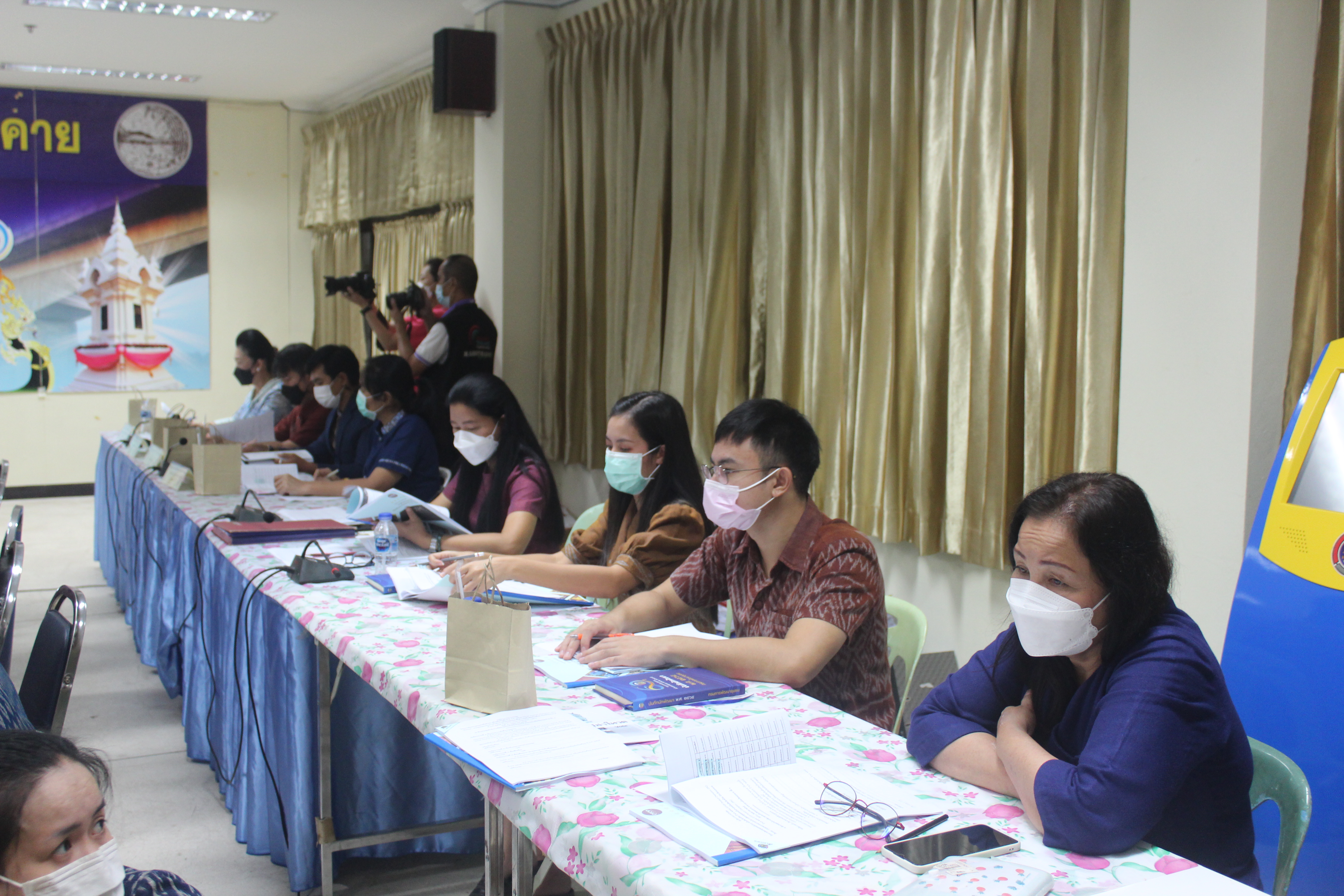 จังหวัดหนองคาย ประชุมคณะกรรมการดำเนินการคัดสรรสุดยอดหนึ่งตำบลหนึ่งผลิตภัณฑ์ไทย (OTOP Product Champion : OPC) ประจำปี 2565