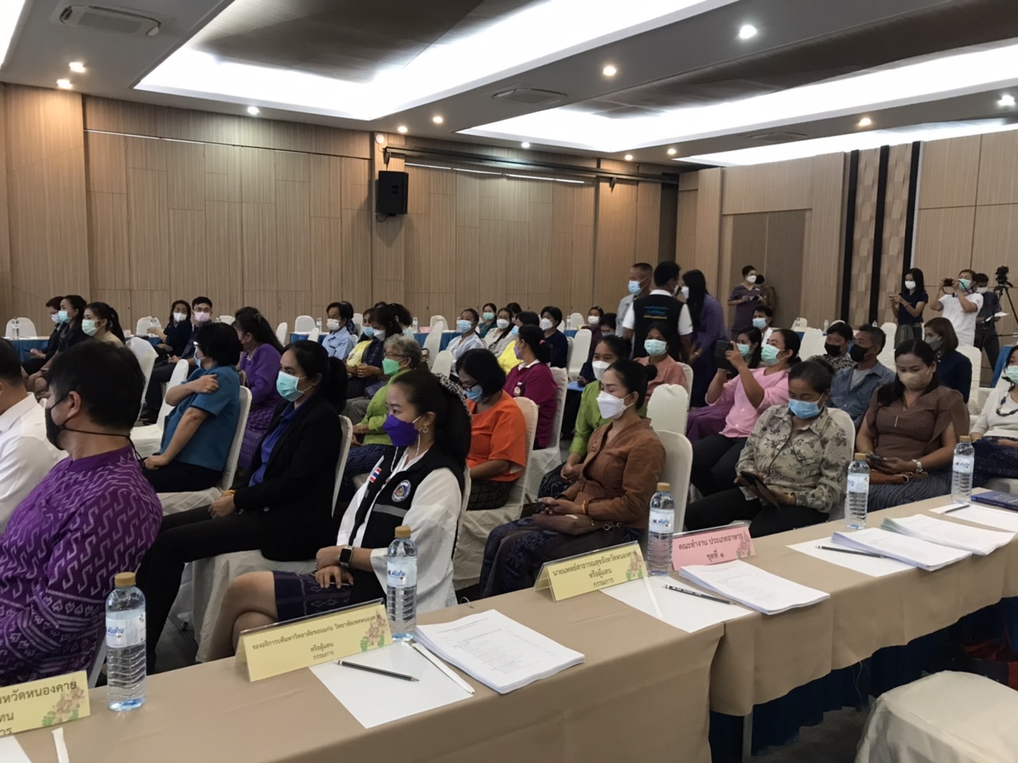 พช.หนองคาย ดำเนินโครงการคัดสรรสุดยอด หนึ่งตำบล หนึ่งผลิตภัณฑ์ไทย ประจำปี 2565 กิจกรรมการพิจารณา ตรวจสอบ กลั่นกรองและให้คะแนนผลิตภัณฑ์ในระดับจังหวัด