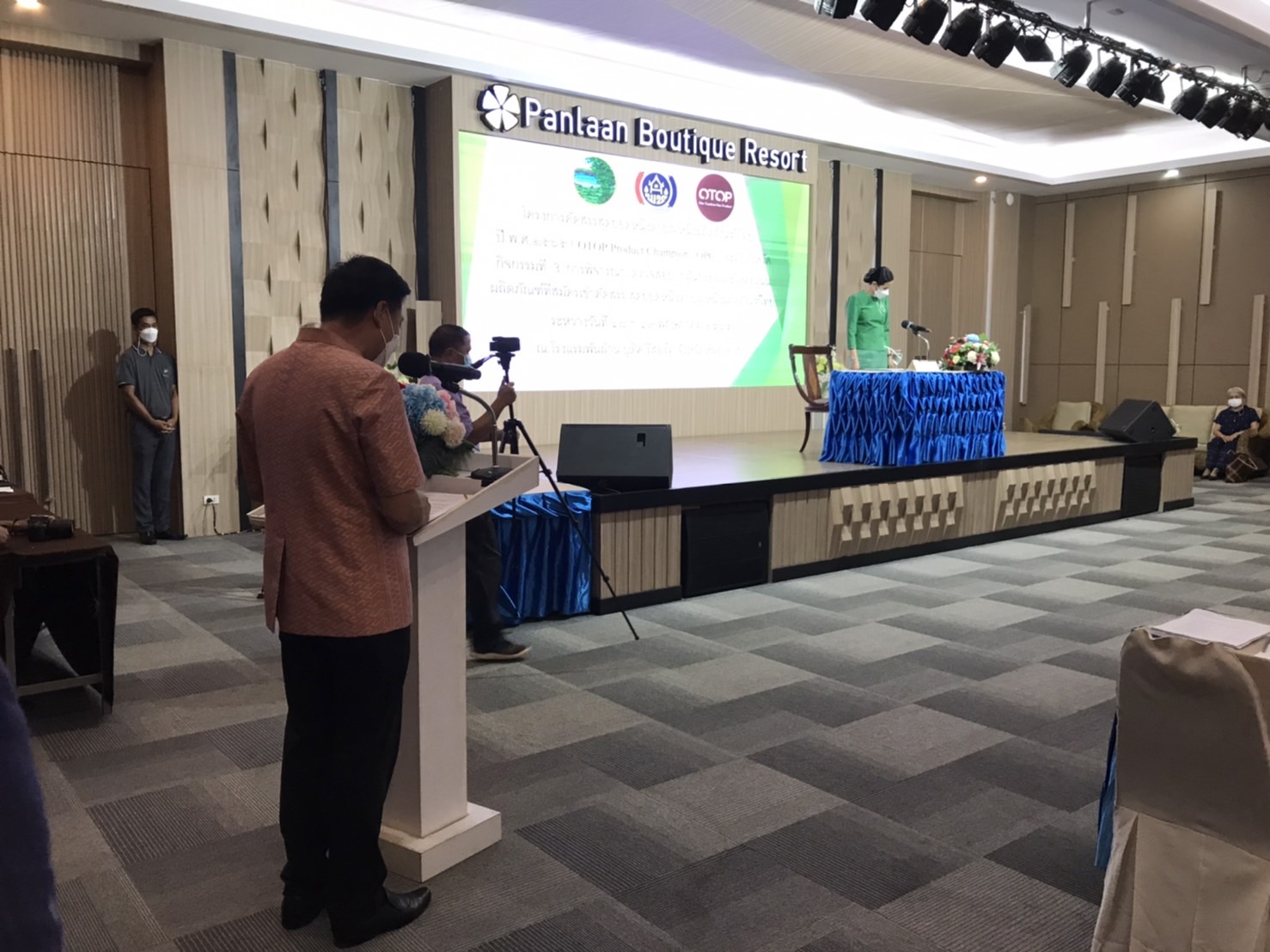 พช.หนองคาย ดำเนินโครงการคัดสรรสุดยอด หนึ่งตำบล หนึ่งผลิตภัณฑ์ไทย ประจำปี 2565 กิจกรรมการพิจารณา ตรวจสอบ กลั่นกรองและให้คะแนนผลิตภัณฑ์ในระดับจังหวัด