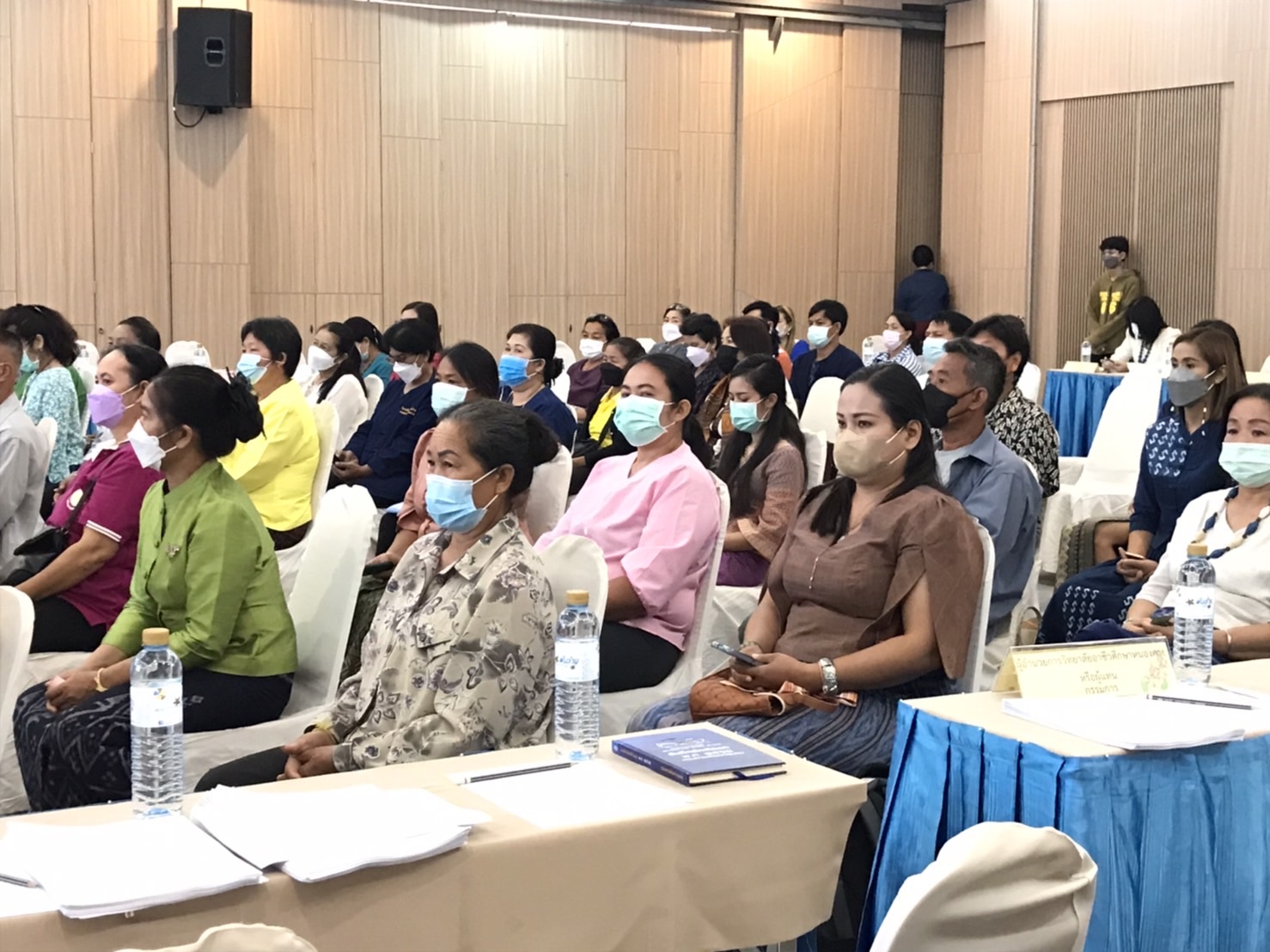 พช.หนองคาย ดำเนินโครงการคัดสรรสุดยอด หนึ่งตำบล หนึ่งผลิตภัณฑ์ไทย ประจำปี 2565 กิจกรรมการพิจารณา ตรวจสอบ กลั่นกรองและให้คะแนนผลิตภัณฑ์ในระดับจังหวัด