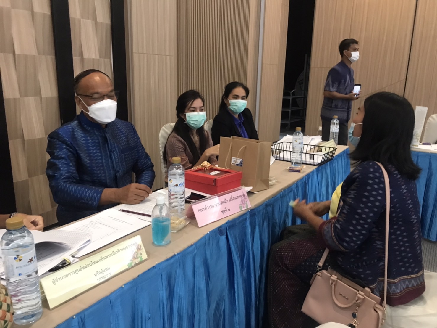 พช.หนองคาย ดำเนินโครงการคัดสรรสุดยอด หนึ่งตำบล หนึ่งผลิตภัณฑ์ไทย ประจำปี 2565 กิจกรรมการพิจารณา ตรวจสอบ กลั่นกรองและให้คะแนนผลิตภัณฑ์ในระดับจังหวัด