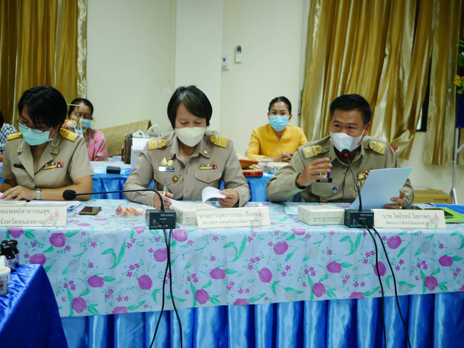 จังหวัดหนองคาย คัดเลือกผู้ประกอบการ OTOP ที่ได้รับพัฒนาผลิตภัณฑ์ OTOP โดยเครือข่ายองค์ความรู้ KBO จังหวัด เพื่อเข้าร่วมการประกวดและเผยแพร่การดำเนินงานในส่วนกลาง  