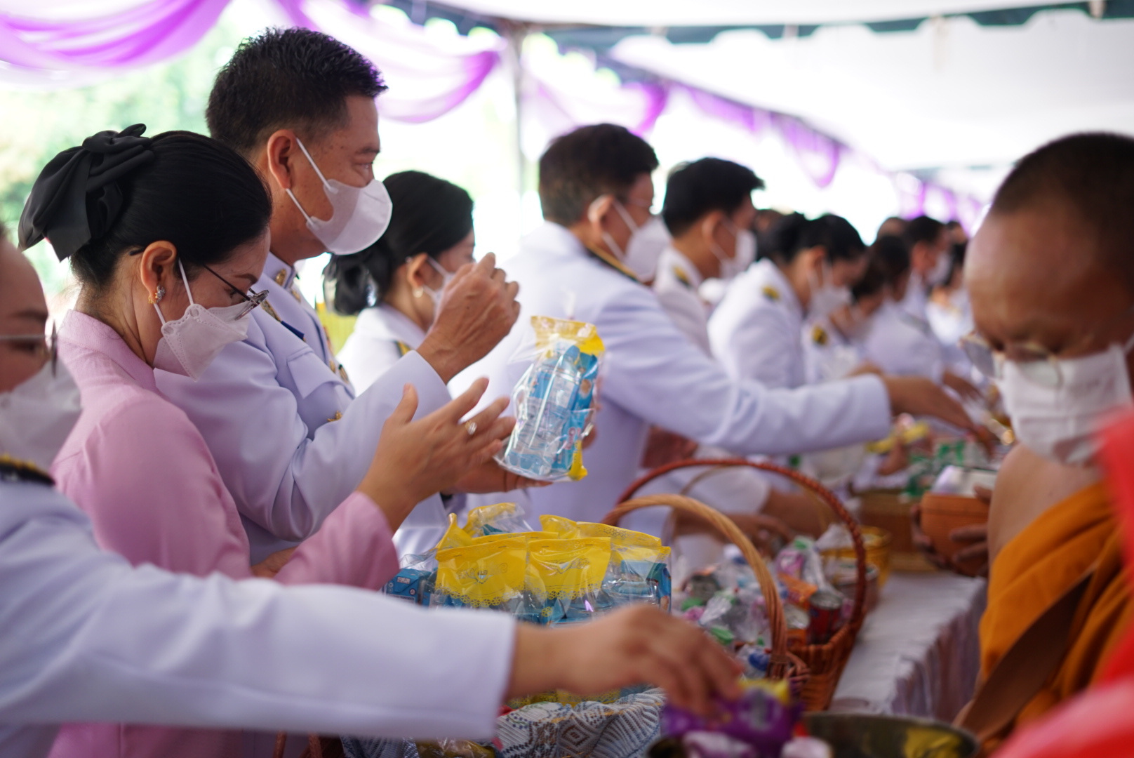 พช.หนองคาย ร่วมกิจกรรมเฉลิมพระเกียรติสมเด็จพระนางเจ้าฯ พระบรมราชินี เนื่องในโอกาสวันเฉลิมพระชนมพรรษา 3 มิถุนายน 2565