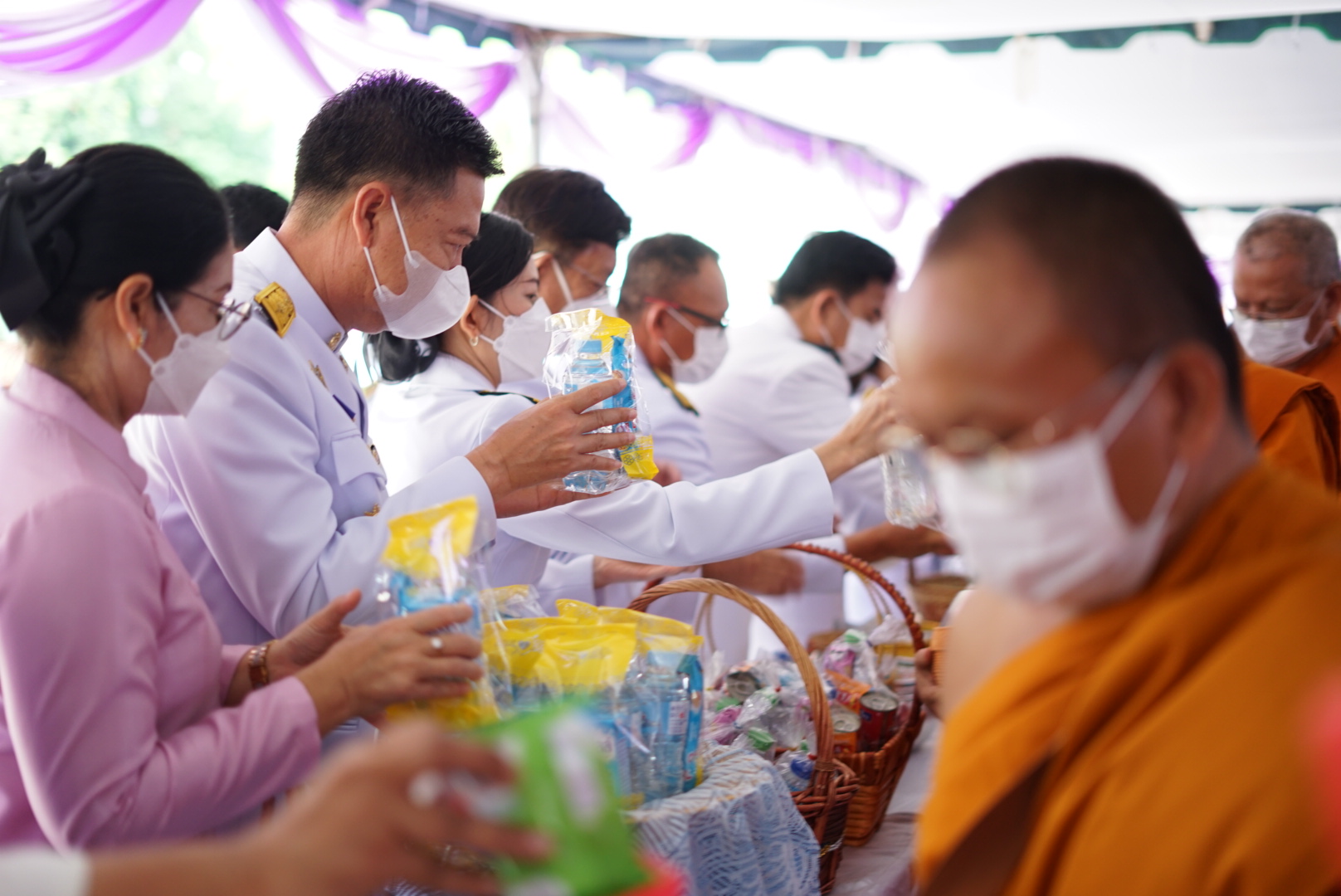 พช.หนองคาย ร่วมกิจกรรมเฉลิมพระเกียรติสมเด็จพระนางเจ้าฯ พระบรมราชินี เนื่องในโอกาสวันเฉลิมพระชนมพรรษา 3 มิถุนายน 2565