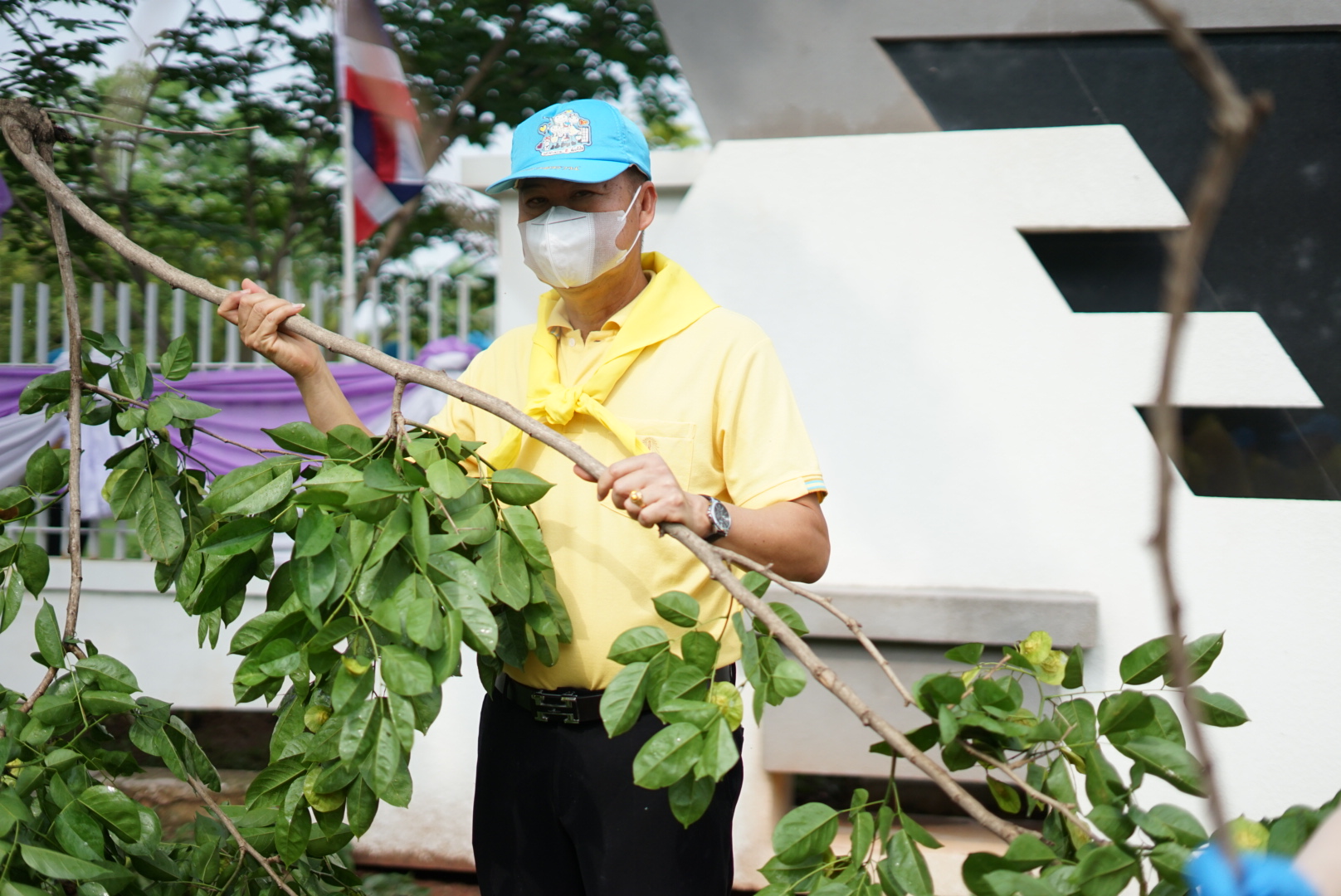 พช.หนองคาย ร่วมกิจกรรมจิตอาสาพัฒนา เนื่องในโอกาสวันเฉลิมพระชนมพรรษา สมเด็จพระนางเจ้าฯ พระบรมราชินี 3 มิถุนายน 2565