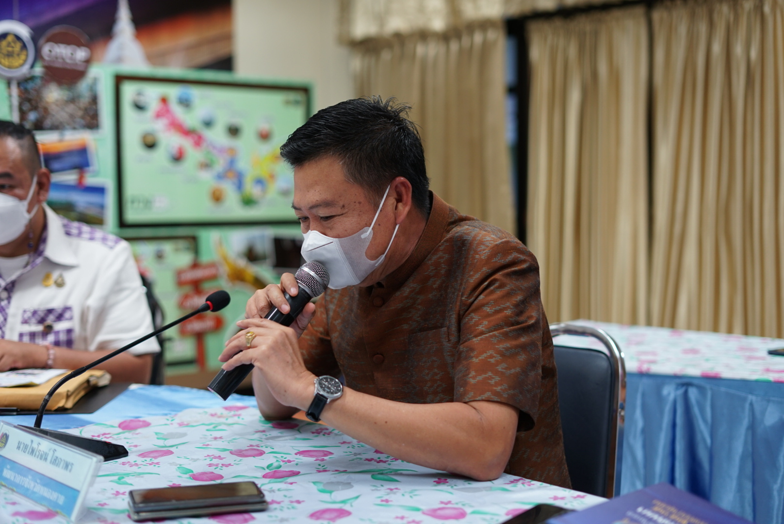 ผู้ตรวจราชการกรมการพัฒนาชุมชน คัดเลือกข้าราชการ ลูกจ้างประจำ และพนักงานราชการดีเด่น กรมการพัฒนาชุมชน ประจำปี 2565 จังหวัดหนองคาย