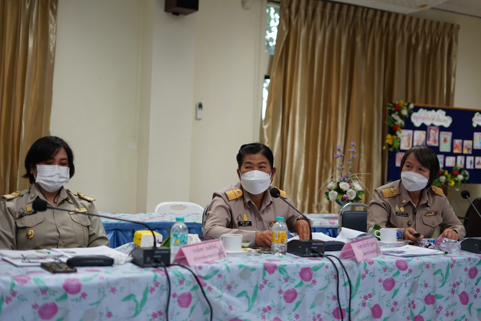 ผู้ตรวจราชการกรมการพัฒนาชุมชน คัดเลือกข้าราชการ ลูกจ้างประจำ และพนักงานราชการดีเด่น กรมการพัฒนาชุมชน ประจำปี 2565 จังหวัดหนองคาย