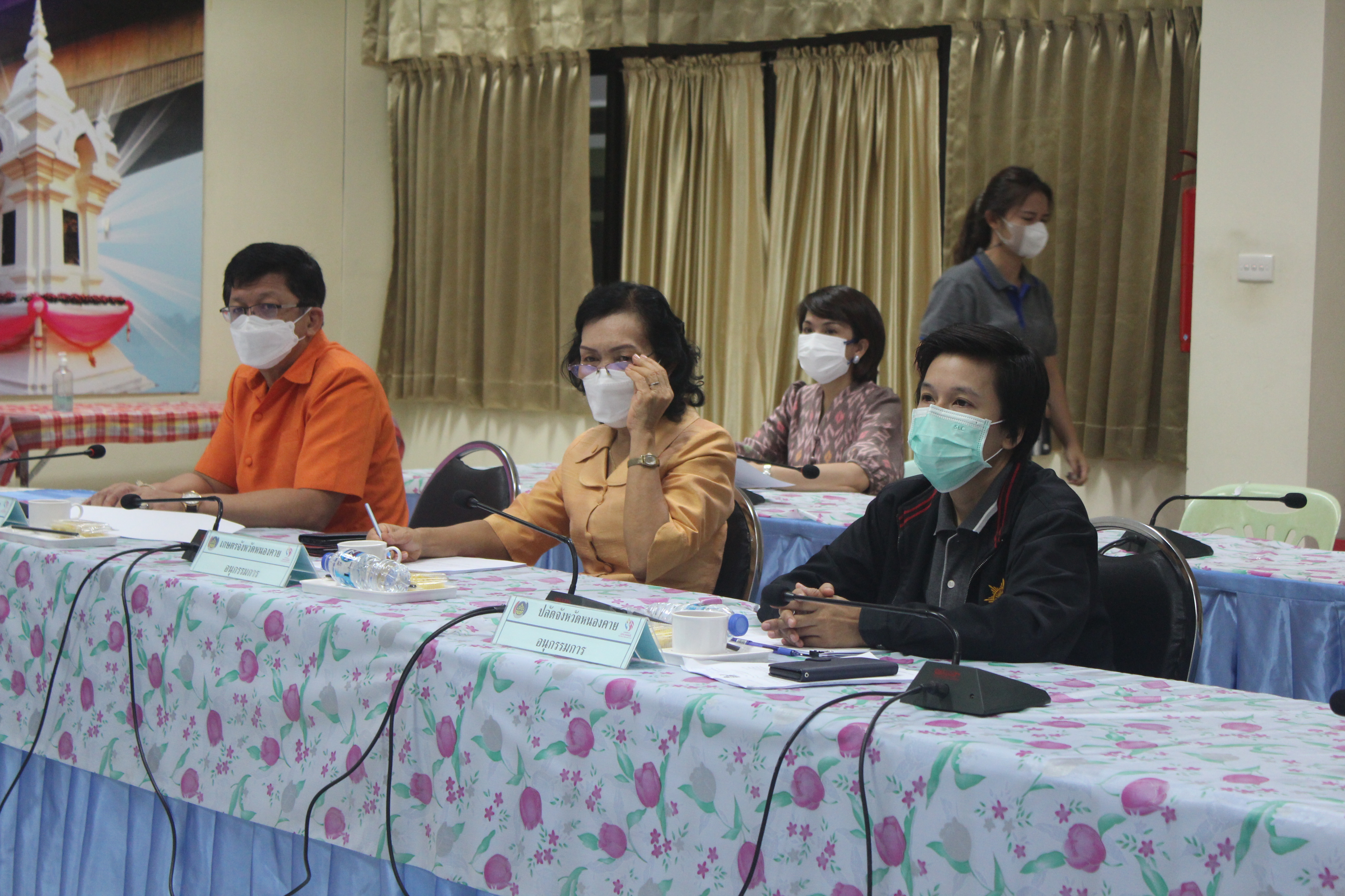 พช.หนองคาย ขับเคลื่อนกองทุนพัฒนาบทบาทสตรี ผ่านเวทีการประชุมคณะอนุกรรมการบริหารกองทุนพัฒนาบทบาทสตรีระดับจังหวัด จังหวัดหนองคาย ครั้งที่ 6/2565 (ประจำปีงบประมาณ พ.ศ. 2565)