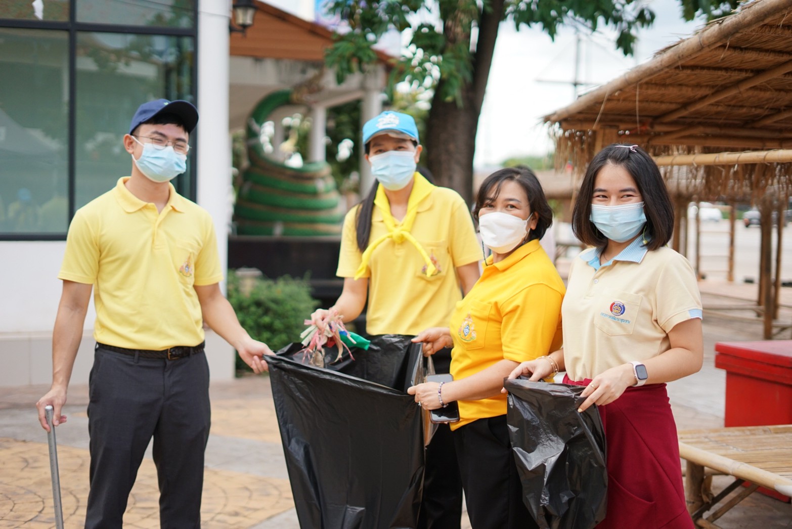 พช.หนองคาย จัดกิจกรรมจิตอาสาพัฒนาเนื่องในโอกาสวันอานันทมหิดล 9 มิถุนายน 2565