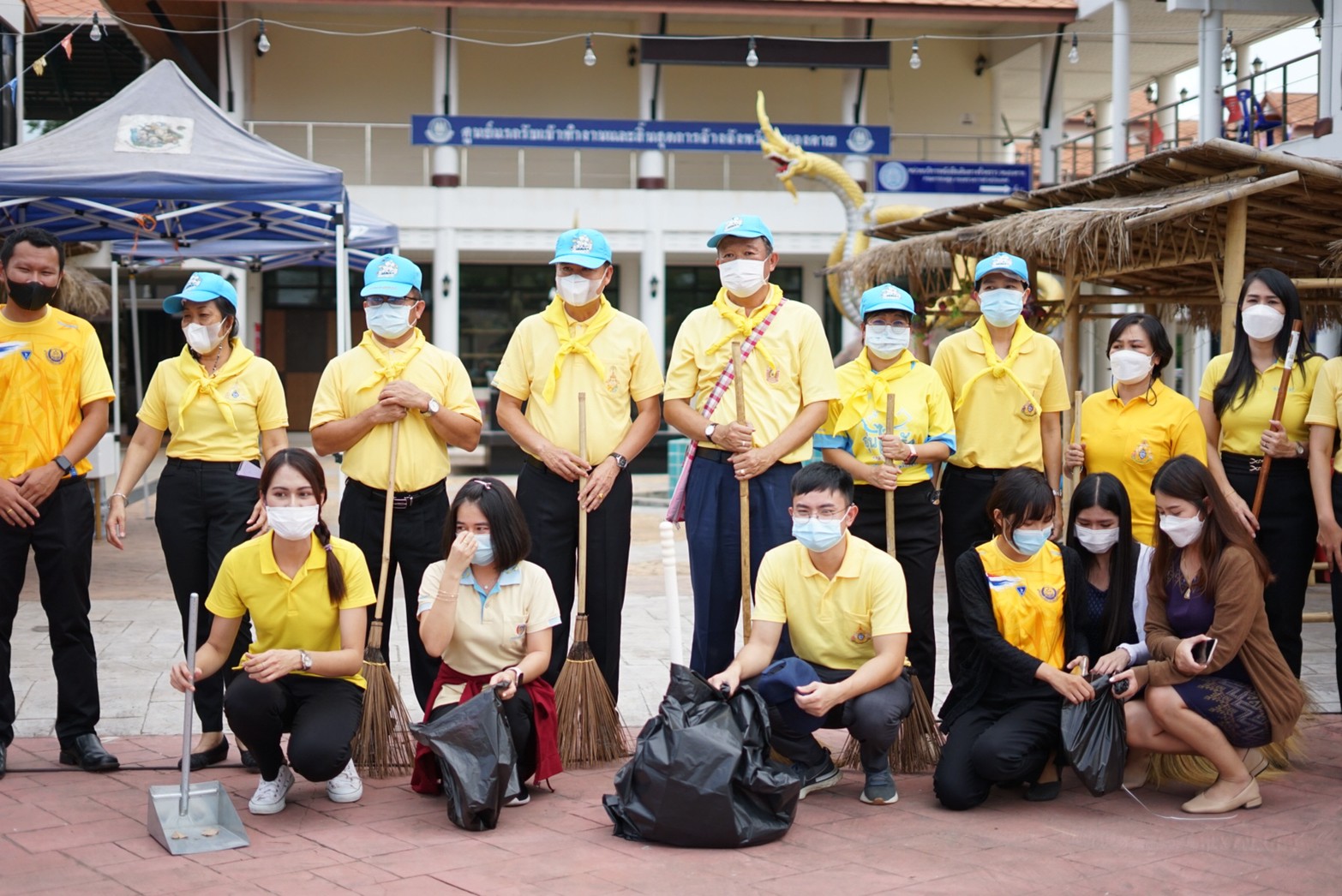 พช.หนองคาย จัดกิจกรรมจิตอาสาพัฒนาเนื่องในโอกาสวันอานันทมหิดล 9 มิถุนายน 2565