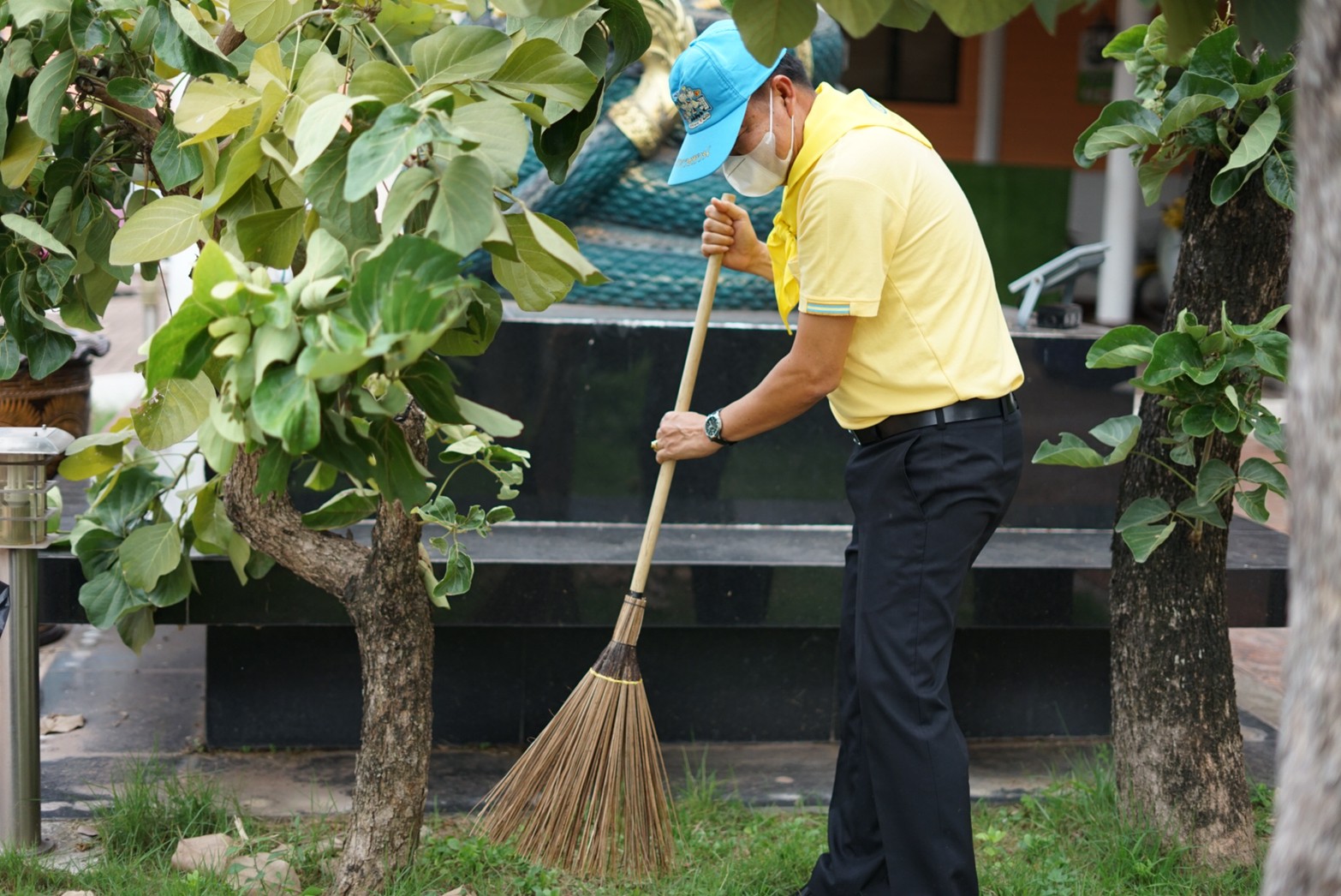 พช.หนองคาย จัดกิจกรรมจิตอาสาพัฒนาเนื่องในโอกาสวันอานันทมหิดล 9 มิถุนายน 2565