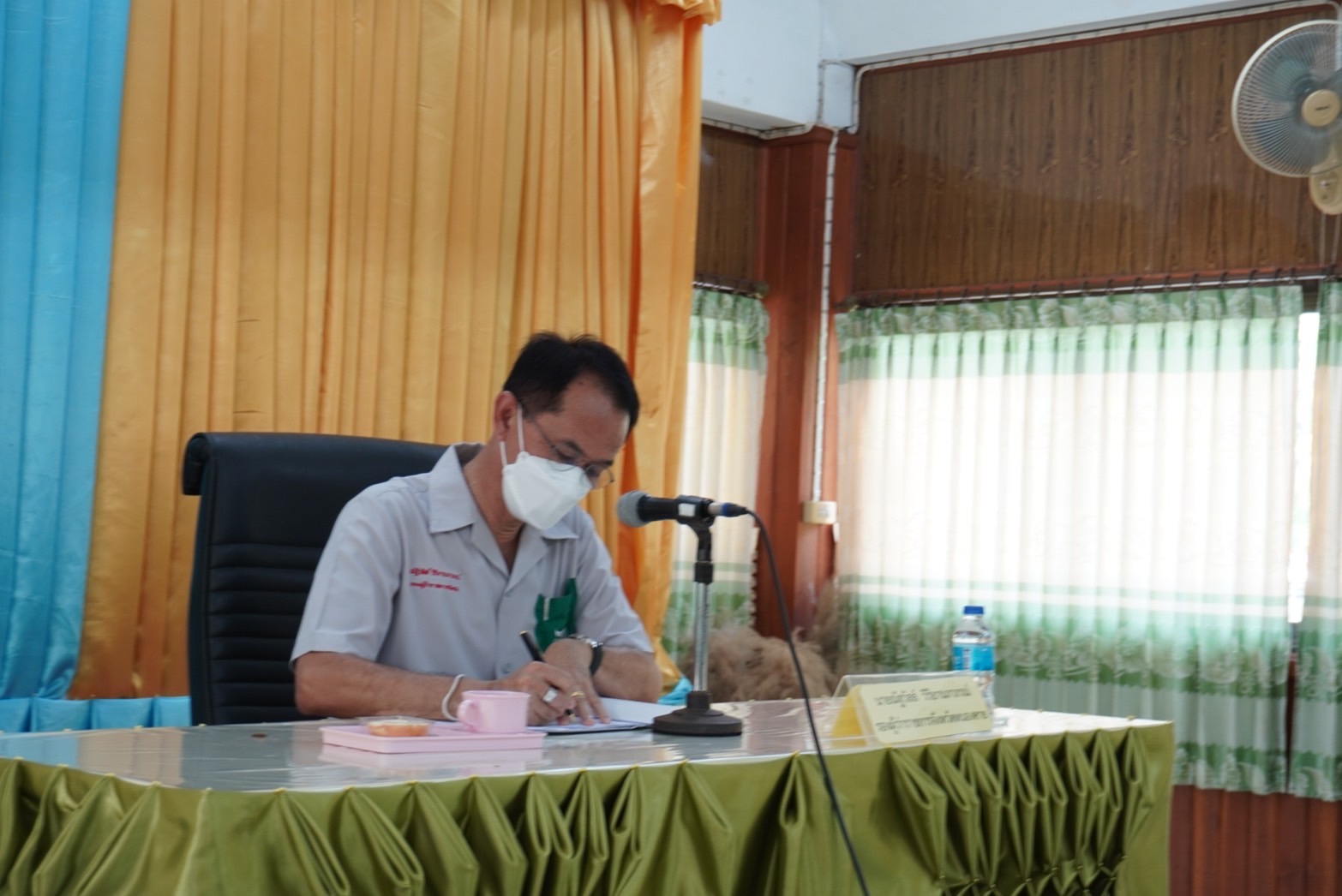 รองผู้ว่าราชการจังหวัดหนองคาย มอบทุนอุปการะเด็ก กองทุนพัฒนาเด็กชนบทในพระราชูปถัมภ์ สมเด็จพระเทพรัตนราชสุดา สยามบรมราชกุมารี โครงการบริการจังหวัดเคลื่อนที่แบบบูรณาการ และหน่วยบำบัดทุกข์ บำรุงสุข จังหวัดหนองคาย