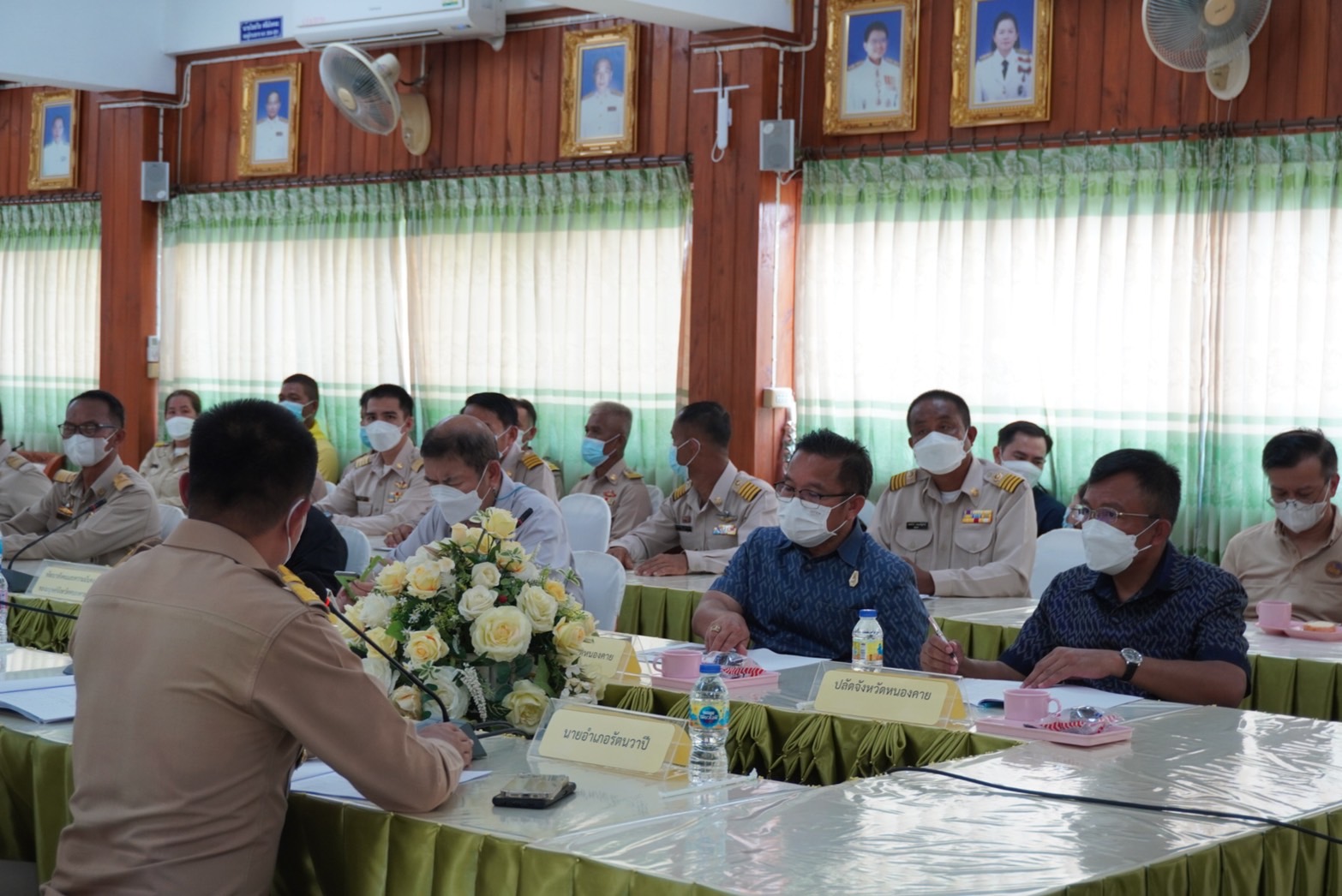 รองผู้ว่าราชการจังหวัดหนองคาย มอบทุนอุปการะเด็ก กองทุนพัฒนาเด็กชนบทในพระราชูปถัมภ์ สมเด็จพระเทพรัตนราชสุดา สยามบรมราชกุมารี โครงการบริการจังหวัดเคลื่อนที่แบบบูรณาการ และหน่วยบำบัดทุกข์ บำรุงสุข จังหวัดหนองคาย