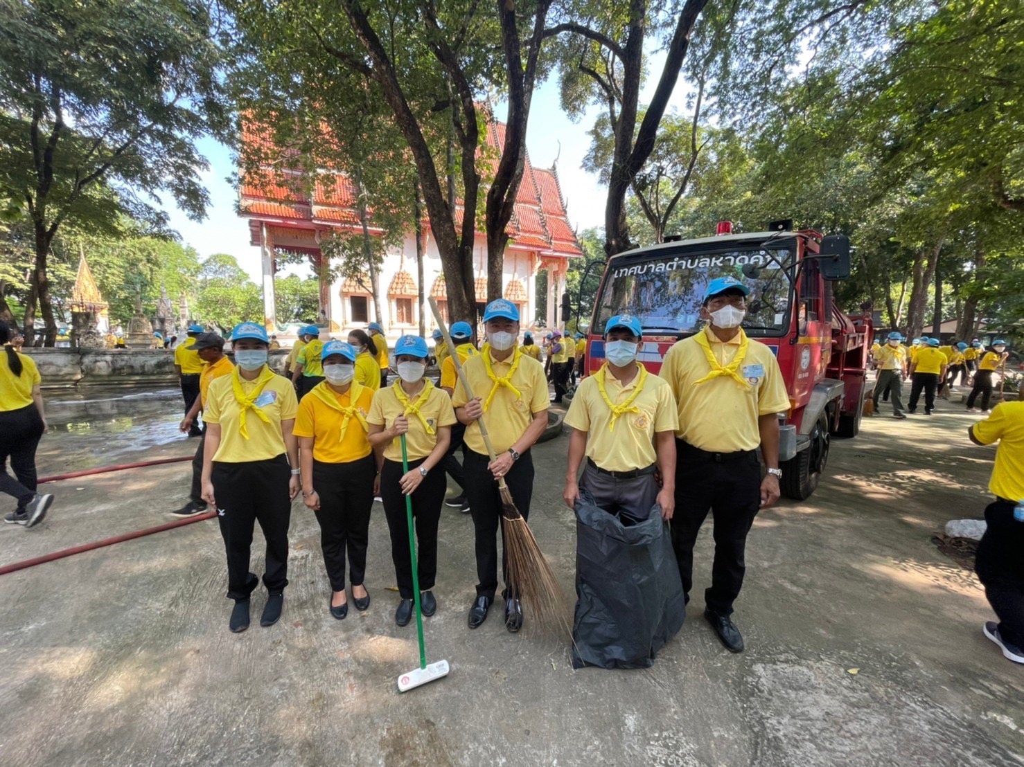 พช.หนองคาย ร่วมกิจกรรมจิตอาสาพัฒนา เนื่องในวันเฉลิมพระชนมพรรษาสมเด็จพระเจ้าอยู่หัว 28 กรกฎาคม 2565 กิจกรรมพัฒนาสิ่งแวดล้อมและบำเพ็ญสาธารณประโยชน์