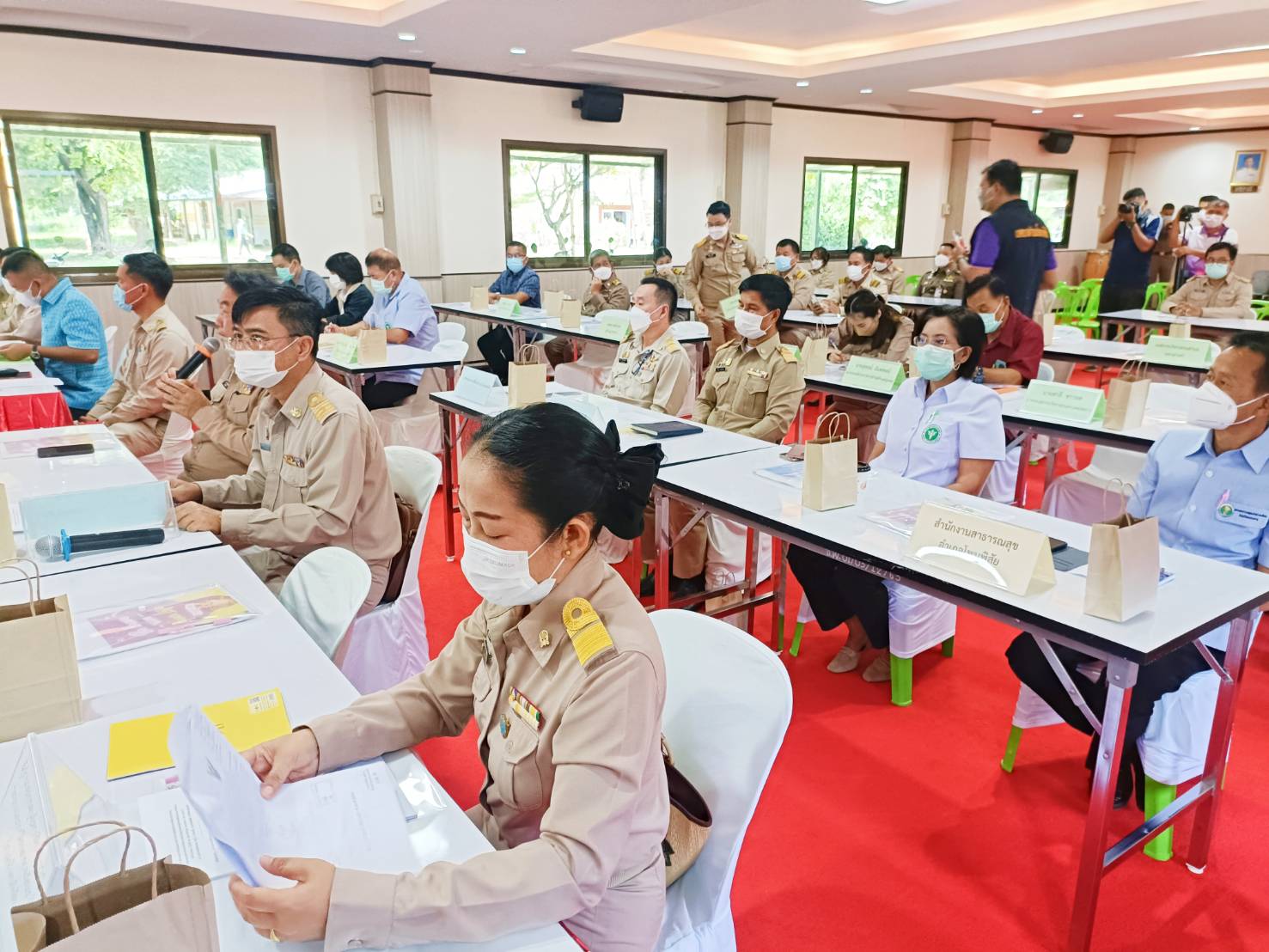 ผู้ว่าราชการจังหวัดหนองคาย มอบทุนอุปการะเด็ก กองทุนพัฒนาเด็กชนบทในพระราชูปถัมภ์ สมเด็จพระเทพรัตนราชสุดา สยามบรมราชกุมารี โครงการบริการจังหวัดเคลื่อนที่แบบบูรณาการ และหน่วยบำบัดทุกข์ บำรุงสุข จังหวัดหนองคาย