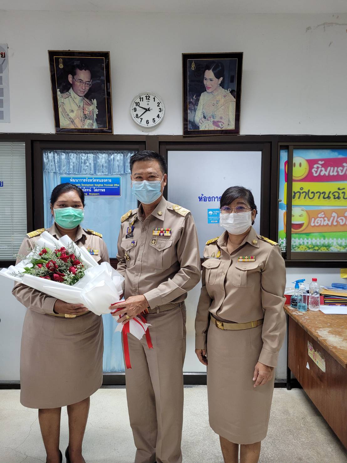 พจ.หนองคาย ต้อนรับข้าราชการที่ย้ายมาดำรงตำแหน่งใหม่ ณ สำนักงานพัฒนาชุมชจังหวัดหนองคาย