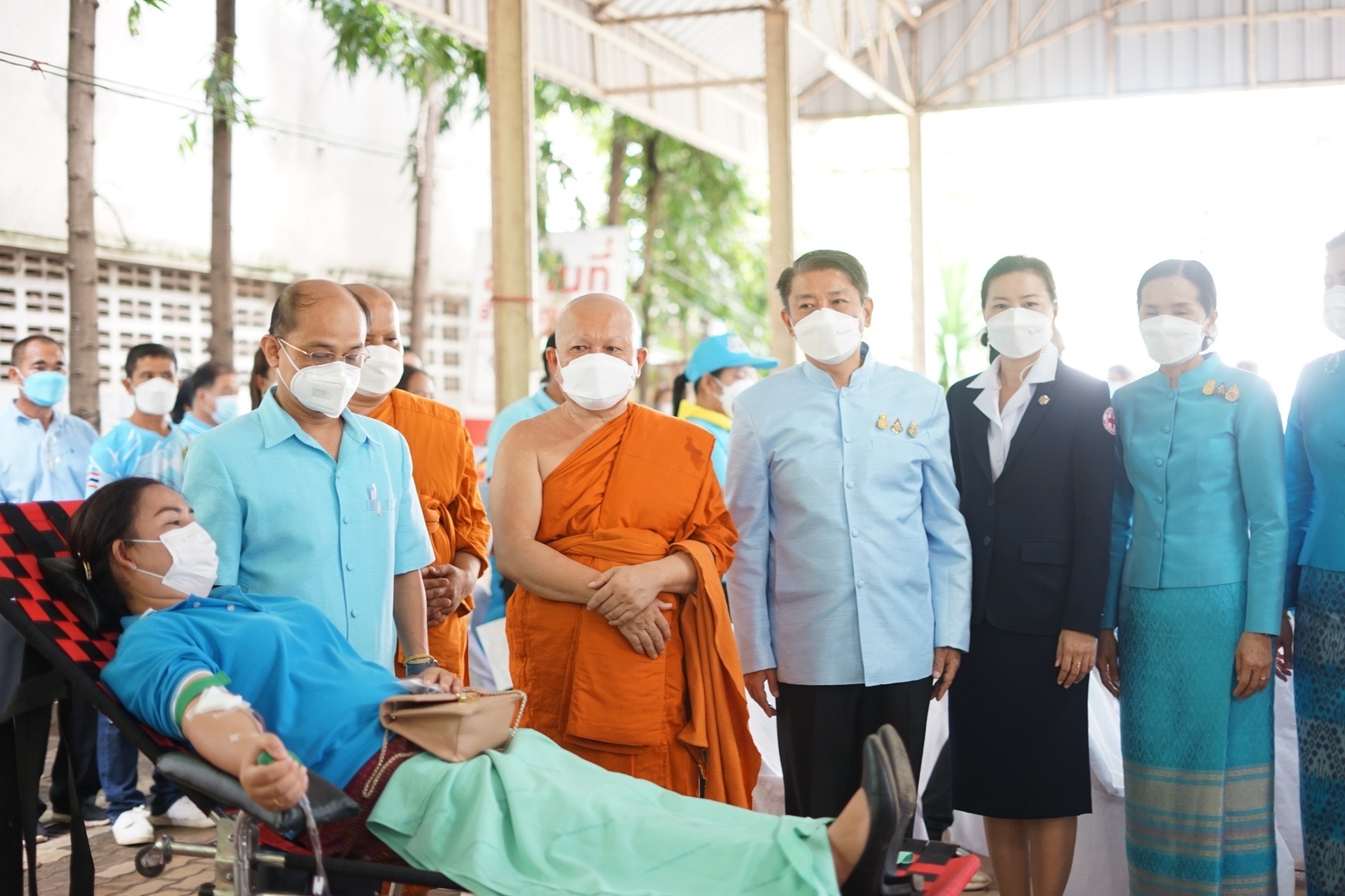 จังหวัดหนองคาย โดยสำนักงานพัฒนาชุมชนจังหวัดหนองคาย จัดกิจกรรมบริจาคโลหิตตามโครงการ “90 พรรษา 90 ล้านซีซีถวายราชสดุดี สมเด็จพระบรมราชชนนีพันปีหลวง”และกิจกรรมทอดผ้าป่า ภายใต้โครงการ “90 พรรษา 999 สมทบกองทุนศรัทธา ทุนปัญญา กองทุนแม่ของแผ่นดิน ทุนตั้งต้นแห่งความดีงาม” เฉลิมพระเกียรติ สมเด็จพระนางเจ้าสิริกิติ์ พระบรมราชินีนาถ พระบรมราชชนนีพันปีหลวง เนื่องในโอกาสมหามงคลเฉลิมพระชนมพรรษา 90 พรรษา 12 สิงหาคม 2565 