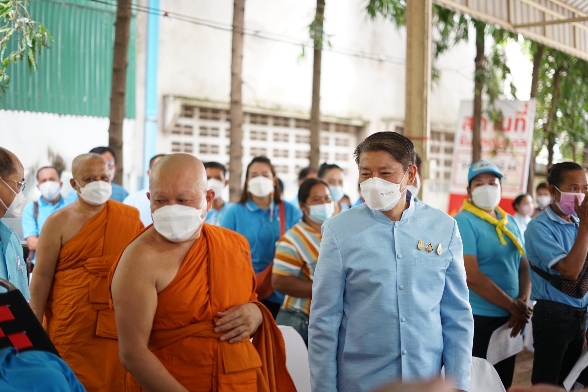 จังหวัดหนองคาย โดยสำนักงานพัฒนาชุมชนจังหวัดหนองคาย จัดกิจกรรมบริจาคโลหิตตามโครงการ “90 พรรษา 90 ล้านซีซีถวายราชสดุดี สมเด็จพระบรมราชชนนีพันปีหลวง”และกิจกรรมทอดผ้าป่า ภายใต้โครงการ “90 พรรษา 999 สมทบกองทุนศรัทธา ทุนปัญญา กองทุนแม่ของแผ่นดิน ทุนตั้งต้นแห่งความดีงาม” เฉลิมพระเกียรติ สมเด็จพระนางเจ้าสิริกิติ์ พระบรมราชินีนาถ พระบรมราชชนนีพันปีหลวง เนื่องในโอกาสมหามงคลเฉลิมพระชนมพรรษา 90 พรรษา 12 สิงหาคม 2565 