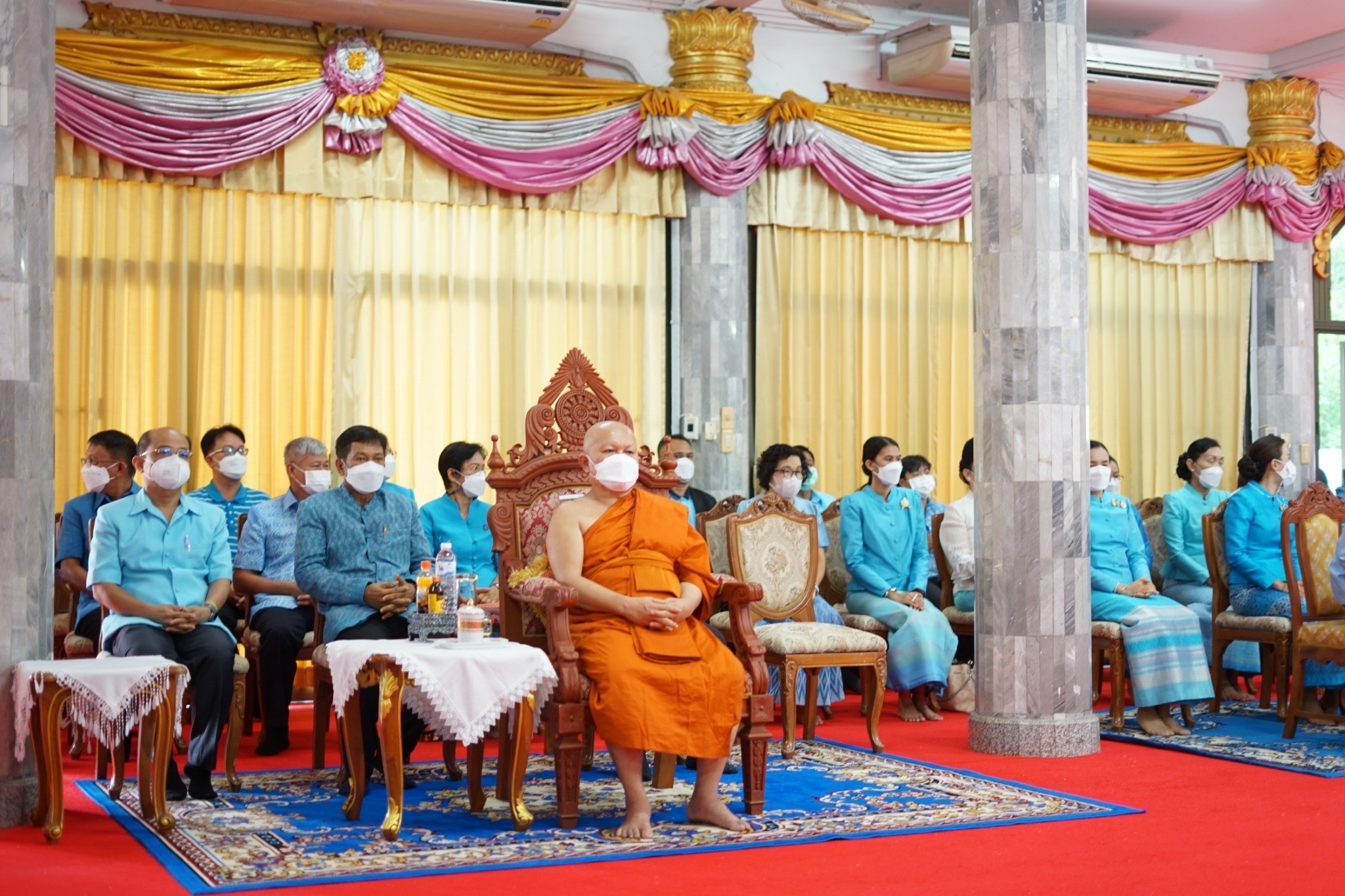 จังหวัดหนองคาย โดยสำนักงานพัฒนาชุมชนจังหวัดหนองคาย จัดกิจกรรมบริจาคโลหิตตามโครงการ “90 พรรษา 90 ล้านซีซีถวายราชสดุดี สมเด็จพระบรมราชชนนีพันปีหลวง”และกิจกรรมทอดผ้าป่า ภายใต้โครงการ “90 พรรษา 999 สมทบกองทุนศรัทธา ทุนปัญญา กองทุนแม่ของแผ่นดิน ทุนตั้งต้นแห่งความดีงาม” เฉลิมพระเกียรติ สมเด็จพระนางเจ้าสิริกิติ์ พระบรมราชินีนาถ พระบรมราชชนนีพันปีหลวง เนื่องในโอกาสมหามงคลเฉลิมพระชนมพรรษา 90 พรรษา 12 สิงหาคม 2565 