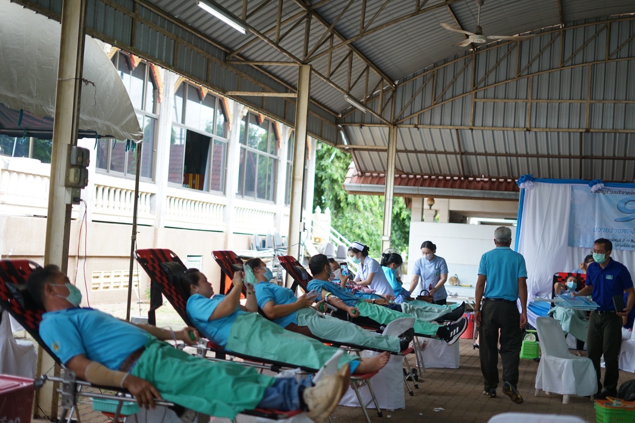 จังหวัดหนองคาย โดยสำนักงานพัฒนาชุมชนจังหวัดหนองคาย จัดกิจกรรมบริจาคโลหิตตามโครงการ “90 พรรษา 90 ล้านซีซีถวายราชสดุดี สมเด็จพระบรมราชชนนีพันปีหลวง”และกิจกรรมทอดผ้าป่า ภายใต้โครงการ “90 พรรษา 999 สมทบกองทุนศรัทธา ทุนปัญญา กองทุนแม่ของแผ่นดิน ทุนตั้งต้นแห่งความดีงาม” เฉลิมพระเกียรติ สมเด็จพระนางเจ้าสิริกิติ์ พระบรมราชินีนาถ พระบรมราชชนนีพันปีหลวง เนื่องในโอกาสมหามงคลเฉลิมพระชนมพรรษา 90 พรรษา 12 สิงหาคม 2565 