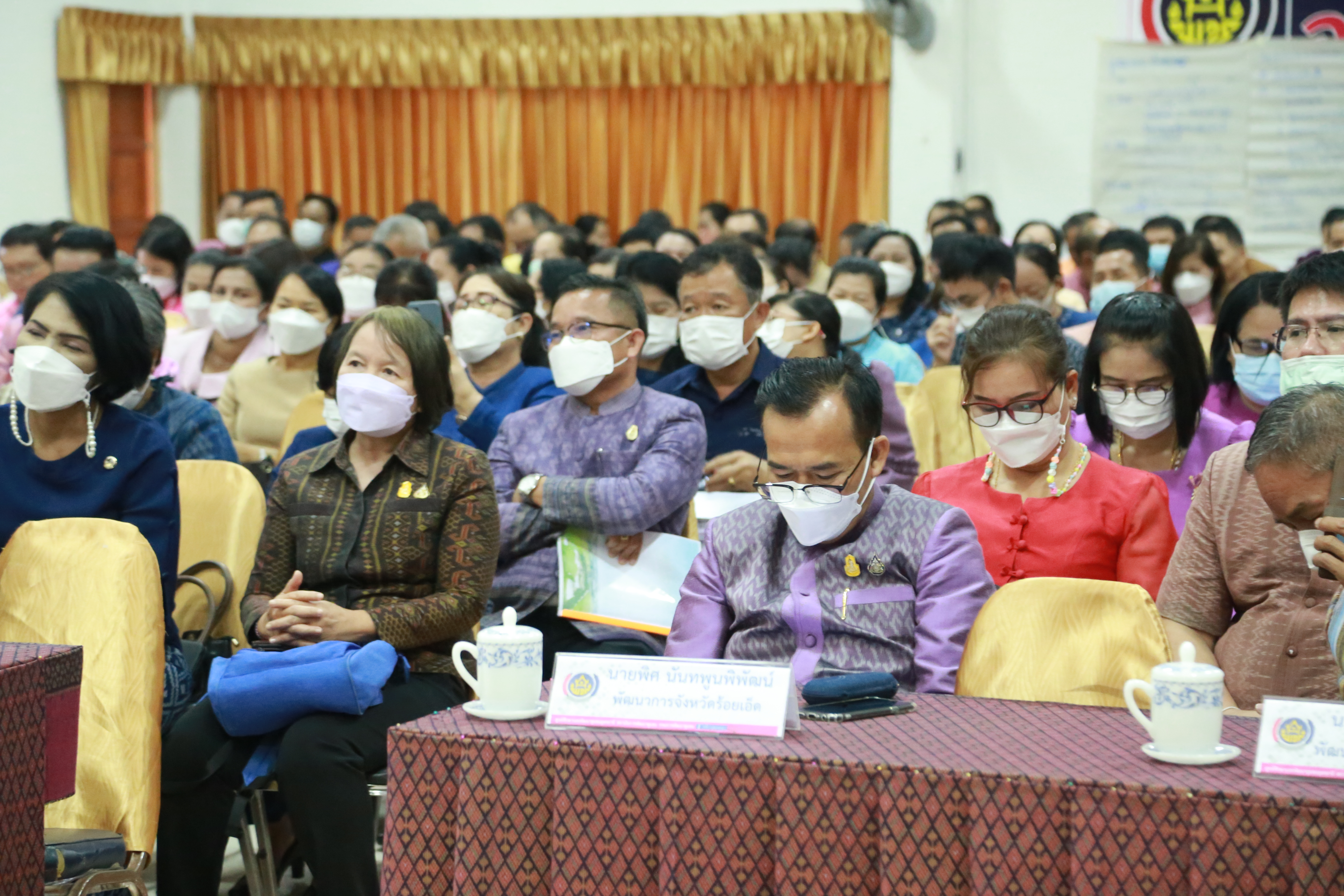 พช.หนองคาย นำเสนอผลสำเร็จการขับเคลื่อนภารกิจที่ 6 การบริหารจัดการหนี้กองทุนพัฒนาบทบาทสตรี และผลงานความสำเร็จสู่รางวัลชนะเลิศ CDD Policy Award 2022 ในการประชุมเชิงปฏิบัติการตรวจติดตามผลการดำเนินงานของหน่วยรับตรวจ รายไตรมาส ครั้งที่ 4/2565