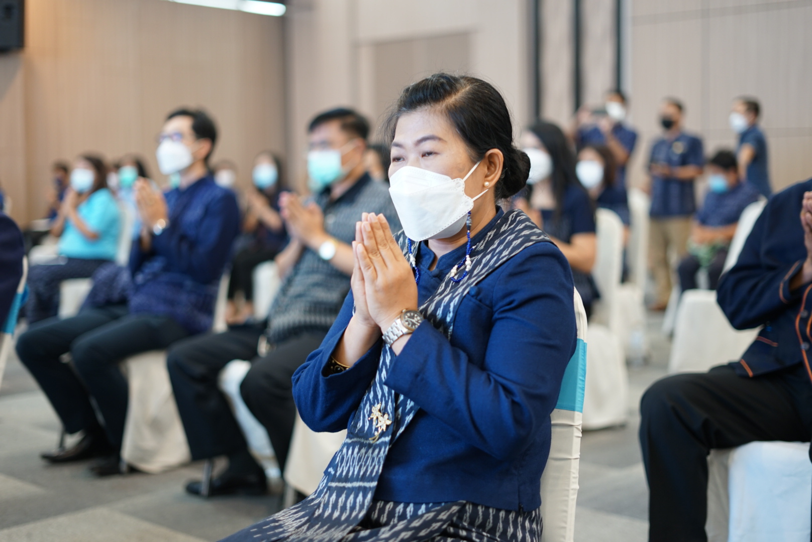 พช.หนองคาย จัดกิจกรรมทำบุญเนื่องในโอกาสวันคล้ายวันก่อตั้งกรมการพัฒนาชุมชน ครบรอบ 60 ปี