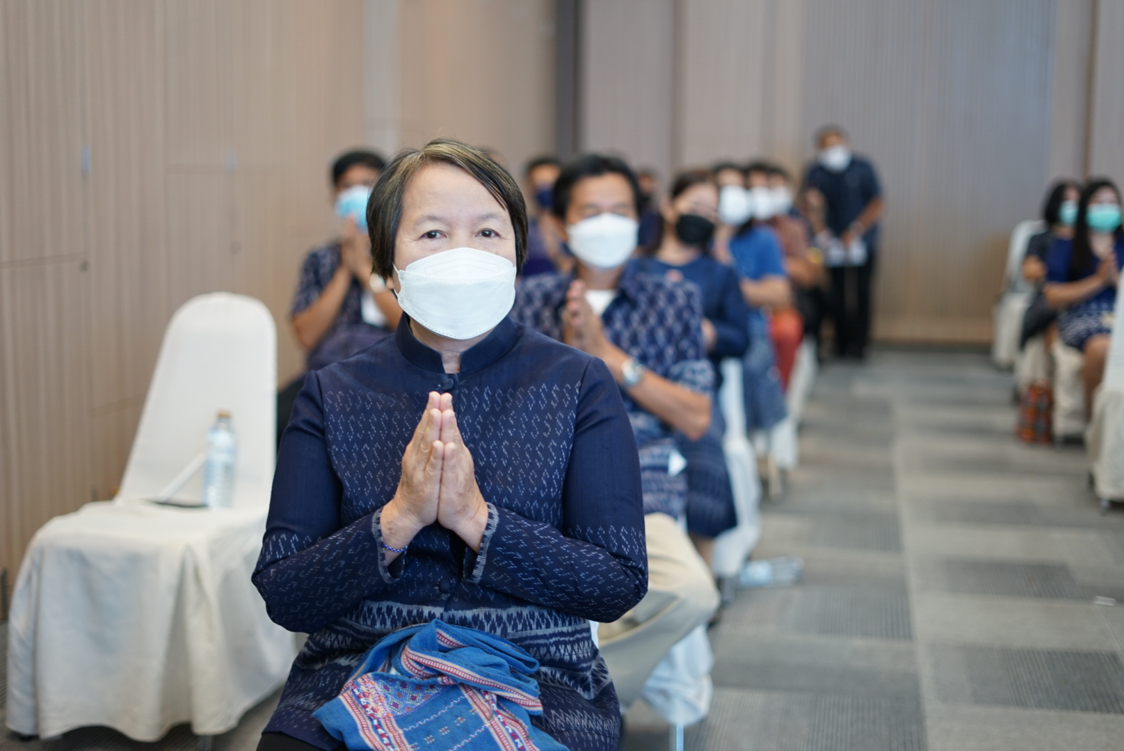 พช.หนองคาย จัดกิจกรรมทำบุญเนื่องในโอกาสวันคล้ายวันก่อตั้งกรมการพัฒนาชุมชน ครบรอบ 60 ปี