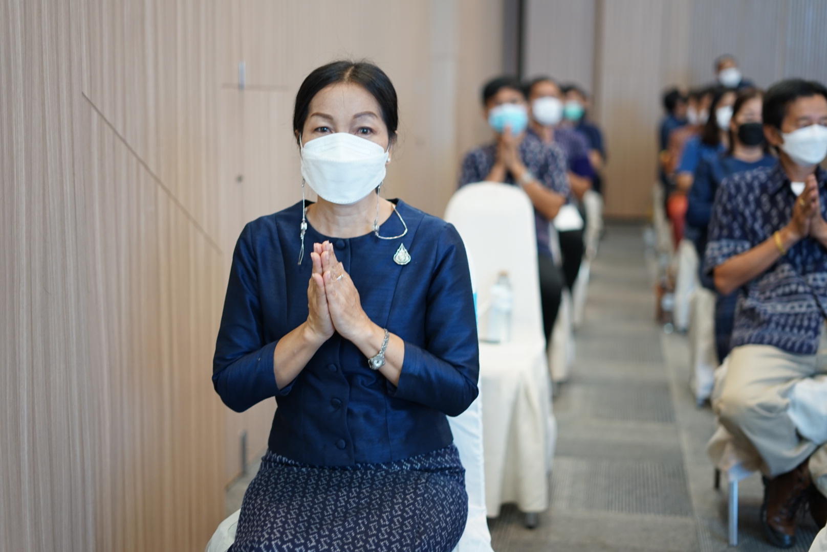 พช.หนองคาย จัดกิจกรรมทำบุญเนื่องในโอกาสวันคล้ายวันก่อตั้งกรมการพัฒนาชุมชน ครบรอบ 60 ปี