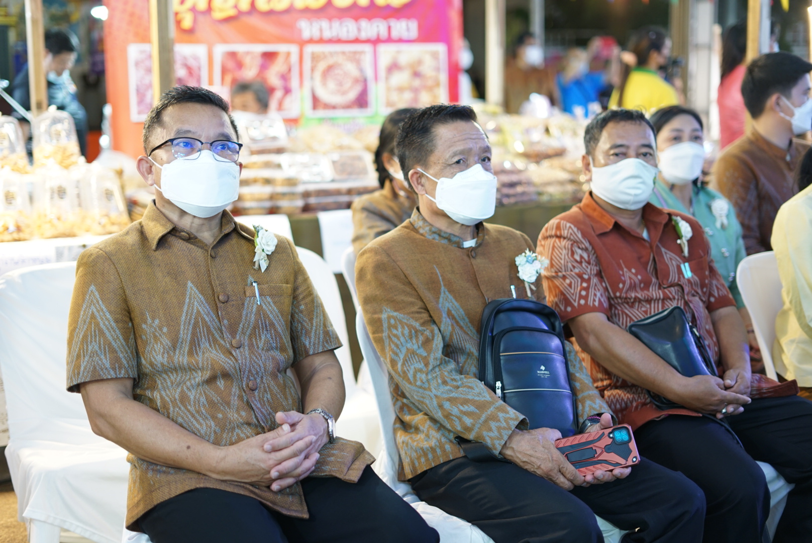 พัฒนาชุมชนจังหวัดหนองคาย จัดงาน OTOP บั้งไฟพญานาคโลก เพื่อแลกเปลี่ยนเรียนรู้ การผลิต การจำหน่ายสินค้าร่วมกัน และเพิ่มช่องทางการตลาดให้กับผู้ผลิต ผู้ประกอบการ OTOP