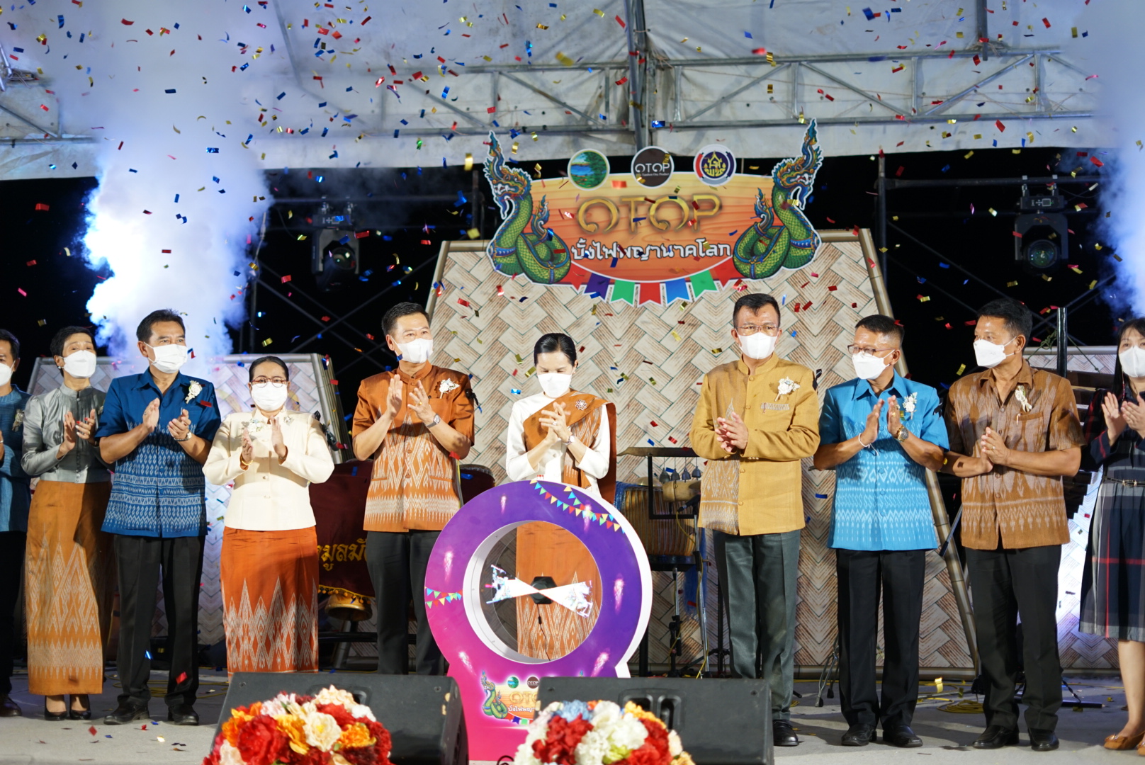 พัฒนาชุมชนจังหวัดหนองคาย จัดงาน OTOP บั้งไฟพญานาคโลก เพื่อแลกเปลี่ยนเรียนรู้ การผลิต การจำหน่ายสินค้าร่วมกัน และเพิ่มช่องทางการตลาดให้กับผู้ผลิต ผู้ประกอบการ OTOP